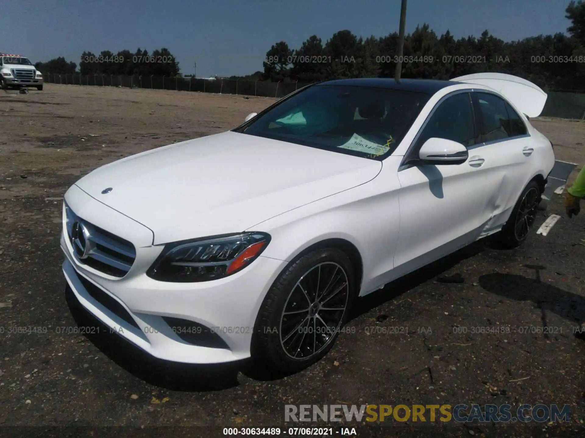 2 Photograph of a damaged car W1KWF8DB1LR597717 MERCEDES-BENZ C-CLASS 2020