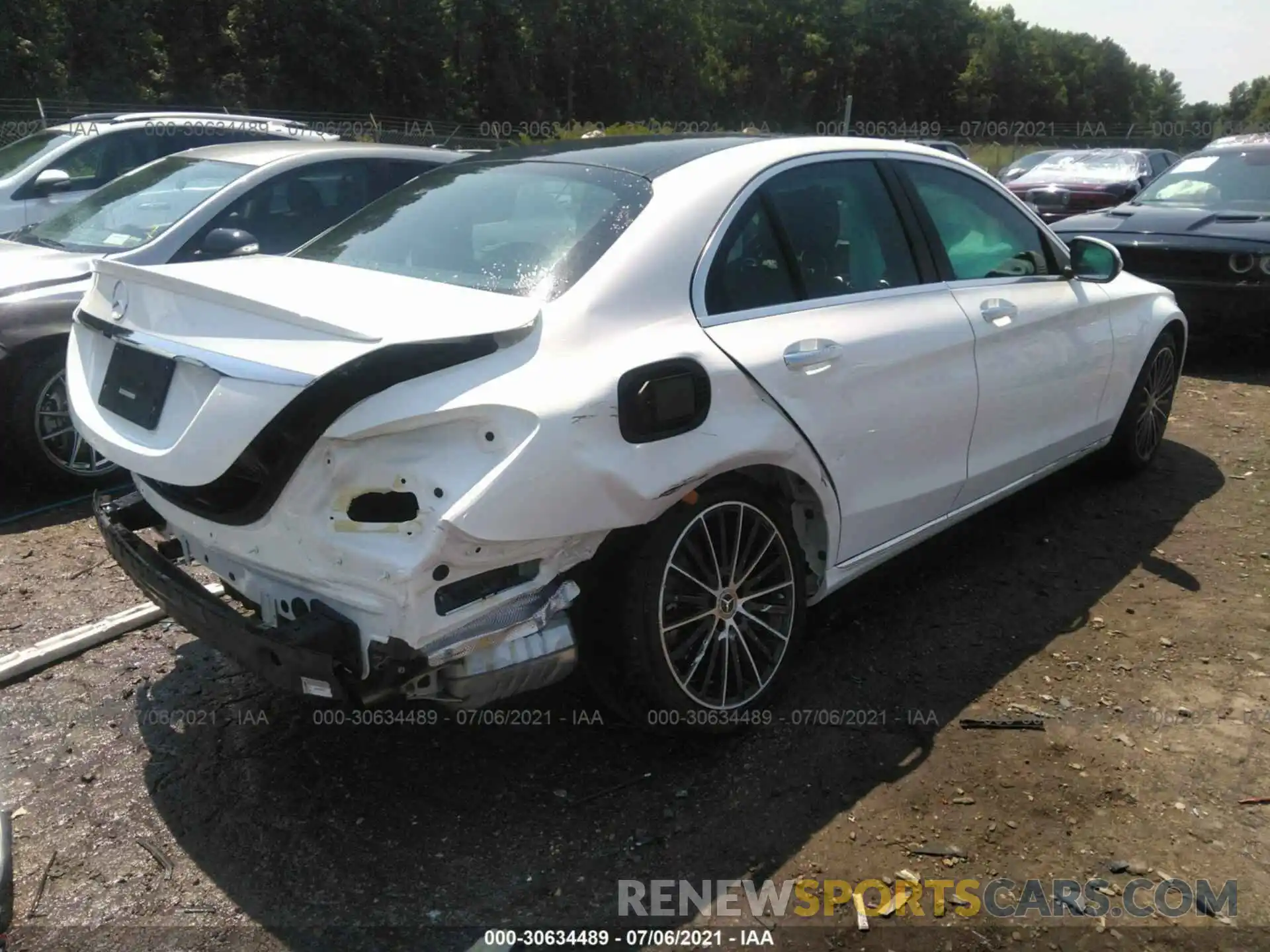 4 Photograph of a damaged car W1KWF8DB1LR597717 MERCEDES-BENZ C-CLASS 2020