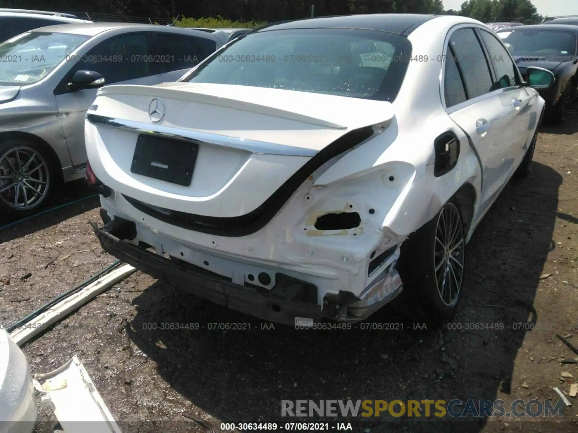 6 Photograph of a damaged car W1KWF8DB1LR597717 MERCEDES-BENZ C-CLASS 2020