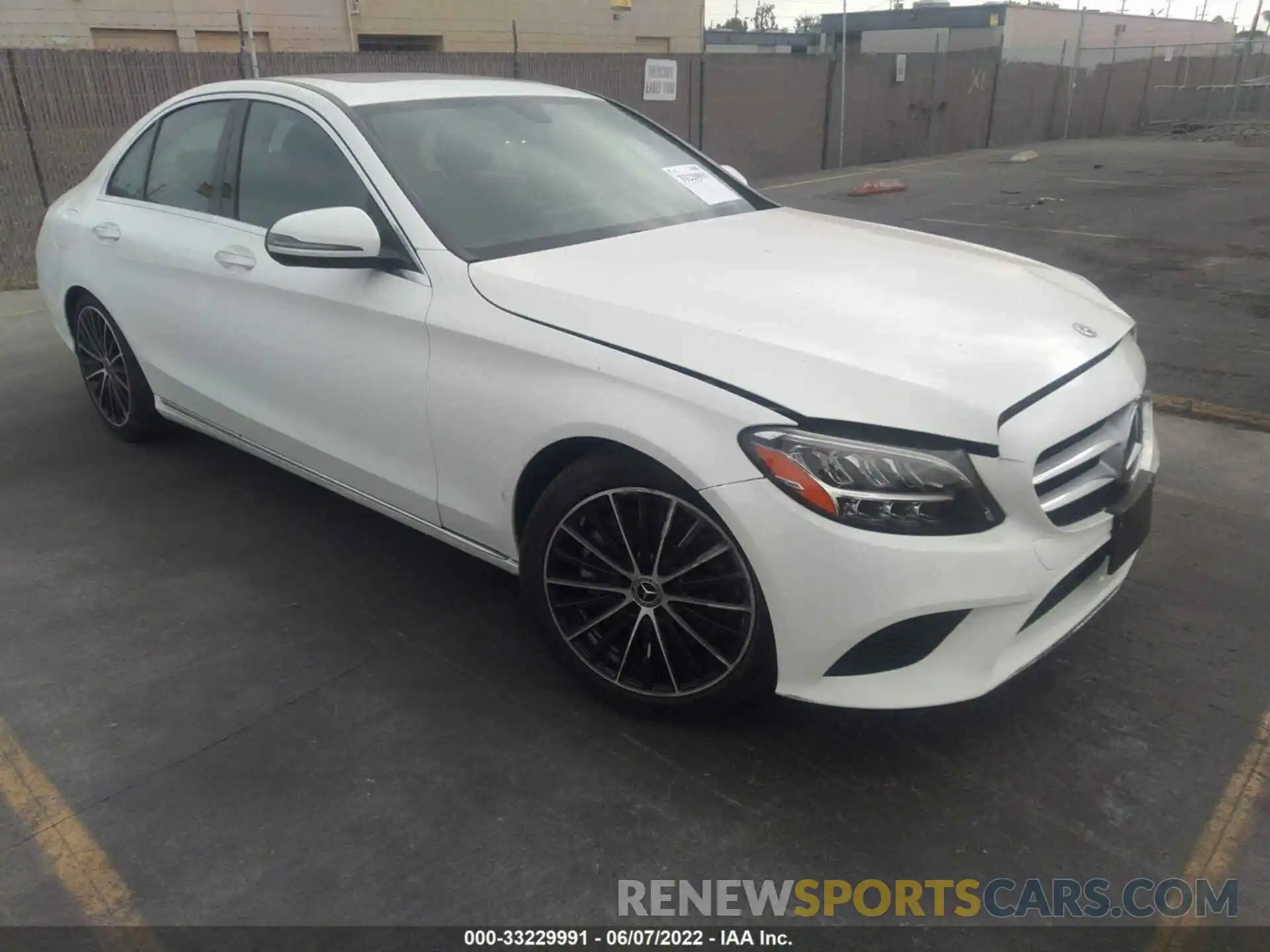 1 Photograph of a damaged car W1KWF8DB1LR599547 MERCEDES-BENZ C-CLASS 2020