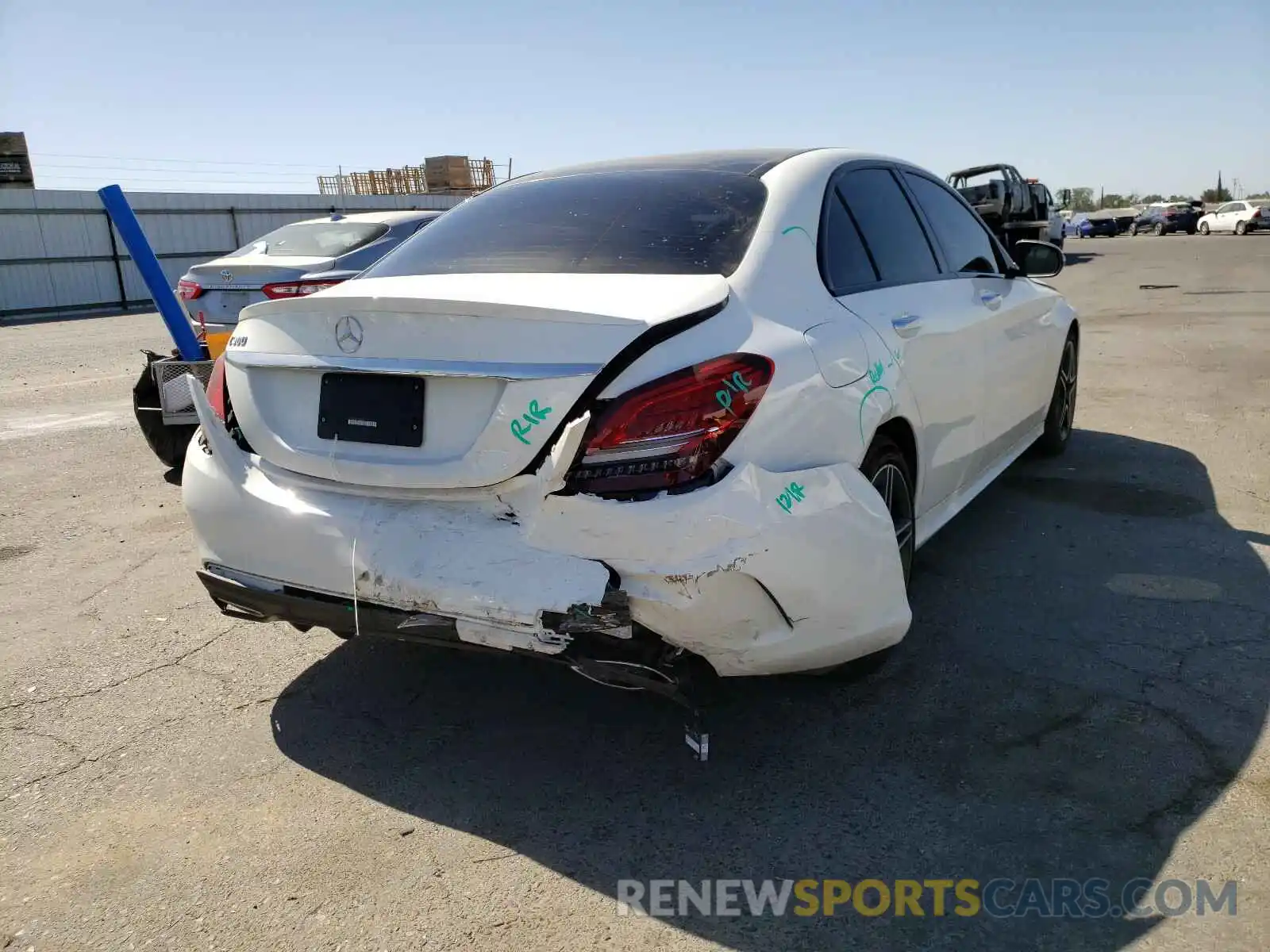 4 Photograph of a damaged car W1KWF8DB2LR572521 MERCEDES-BENZ C CLASS 2020