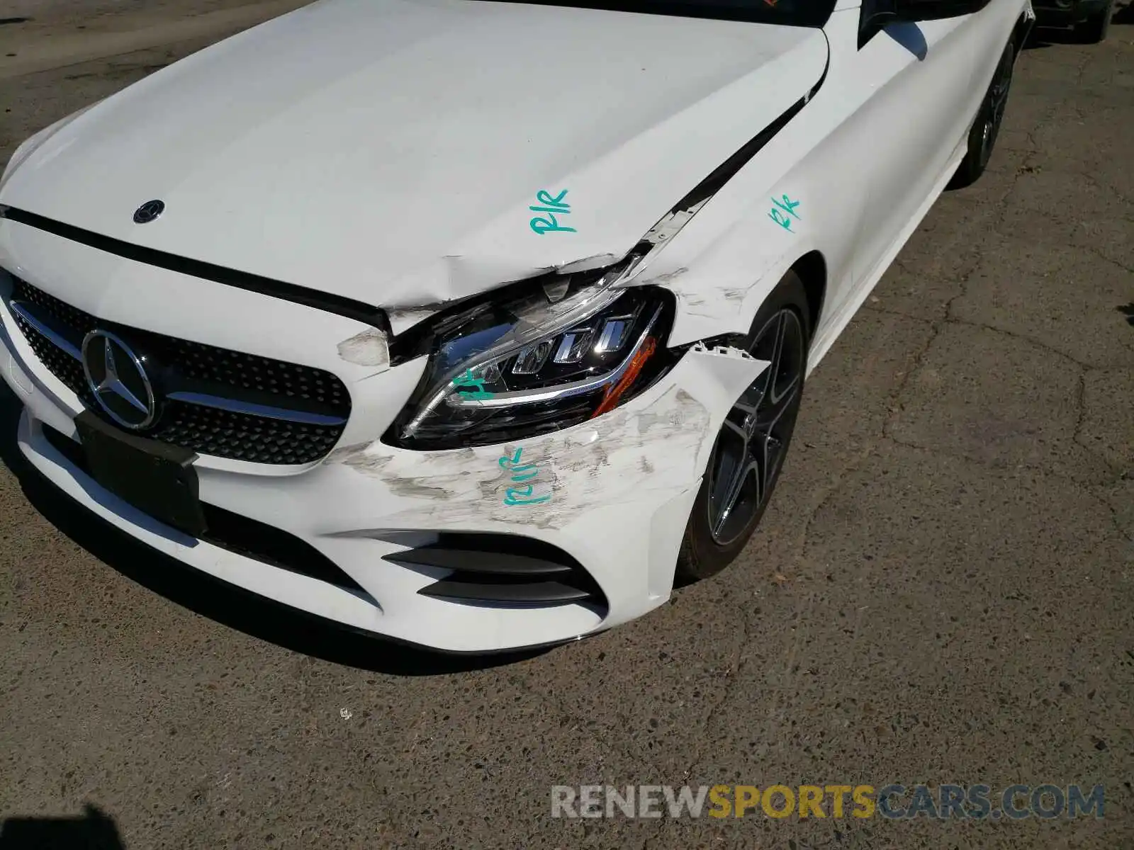 9 Photograph of a damaged car W1KWF8DB2LR572521 MERCEDES-BENZ C CLASS 2020