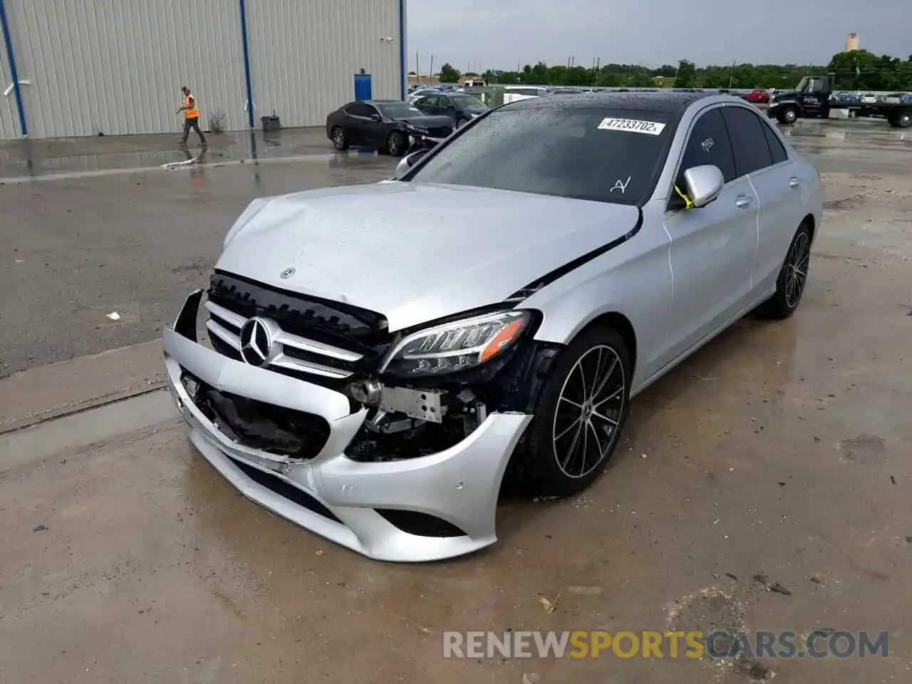 2 Photograph of a damaged car W1KWF8DB2LR591621 MERCEDES-BENZ C-CLASS 2020