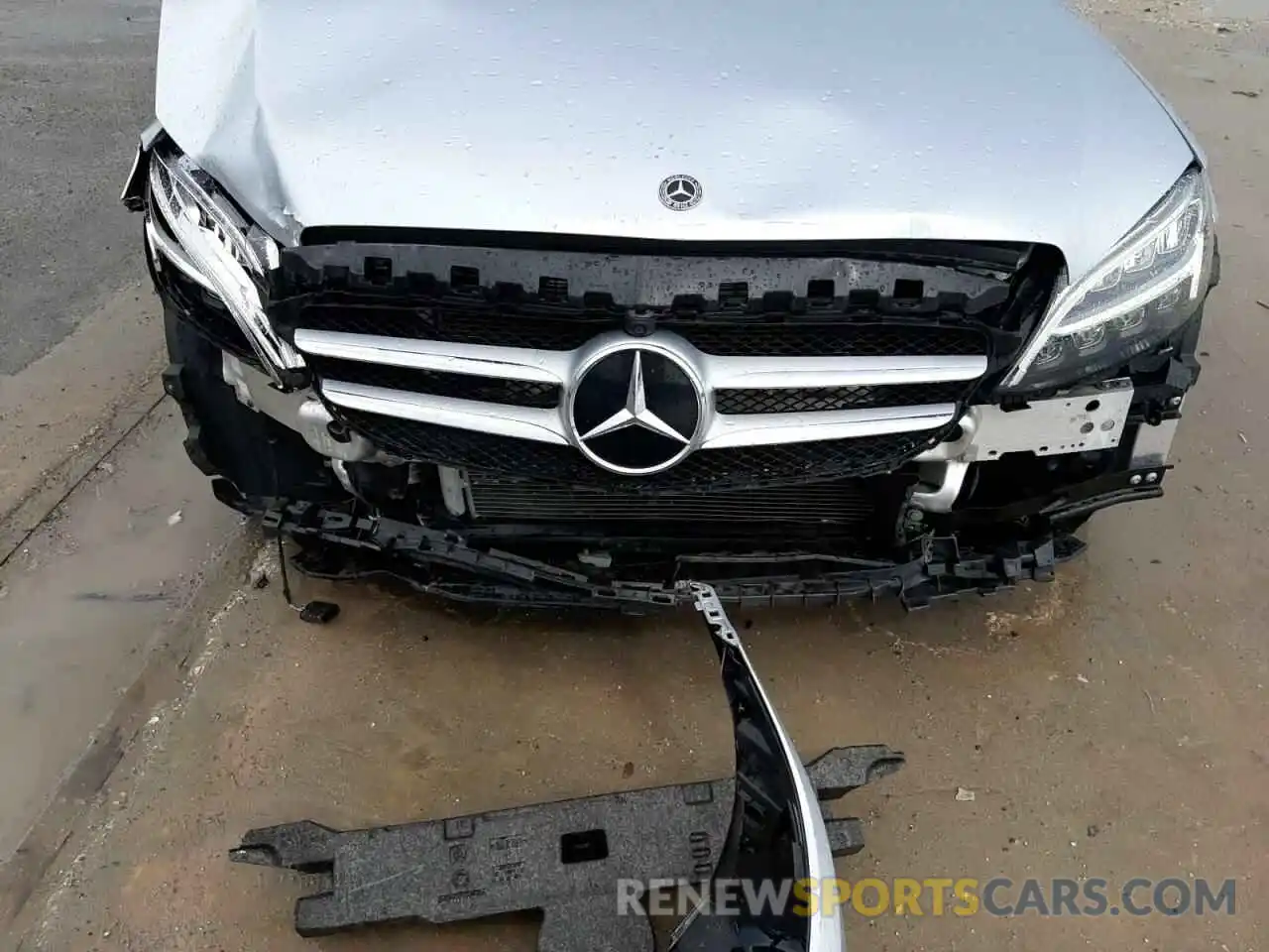 9 Photograph of a damaged car W1KWF8DB2LR591621 MERCEDES-BENZ C-CLASS 2020