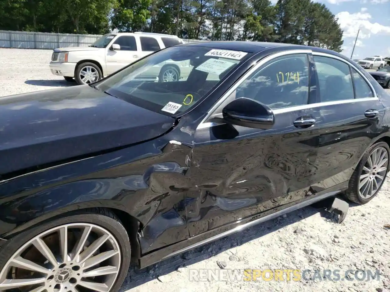 9 Photograph of a damaged car W1KWF8DB4LR603655 MERCEDES-BENZ C-CLASS 2020