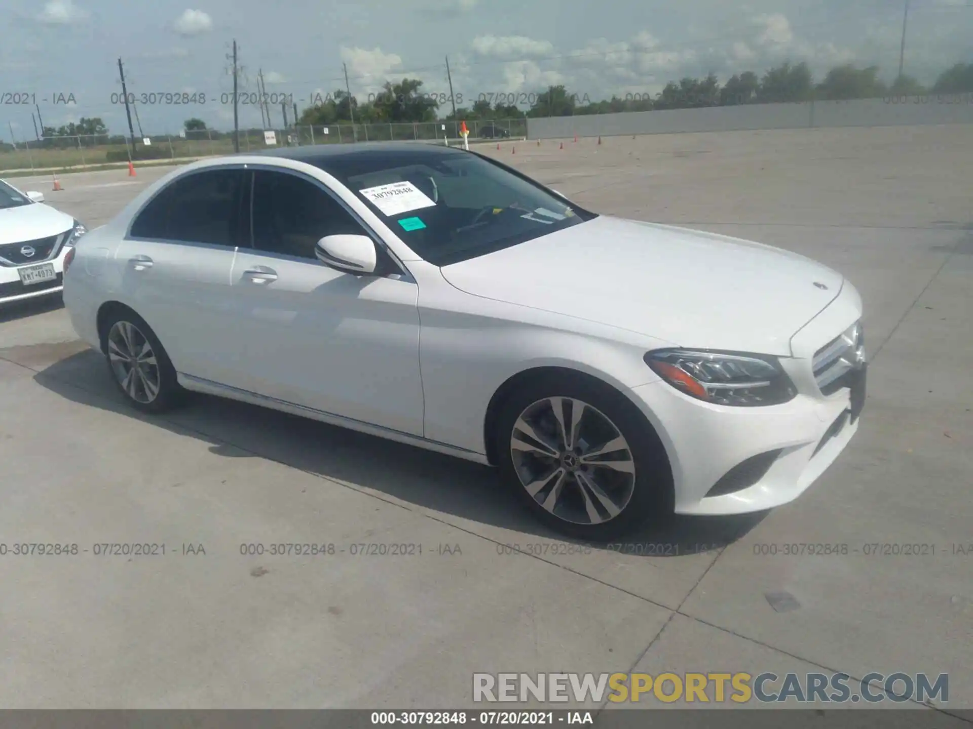 1 Photograph of a damaged car W1KWF8DB5LR594156 MERCEDES-BENZ C-CLASS 2020