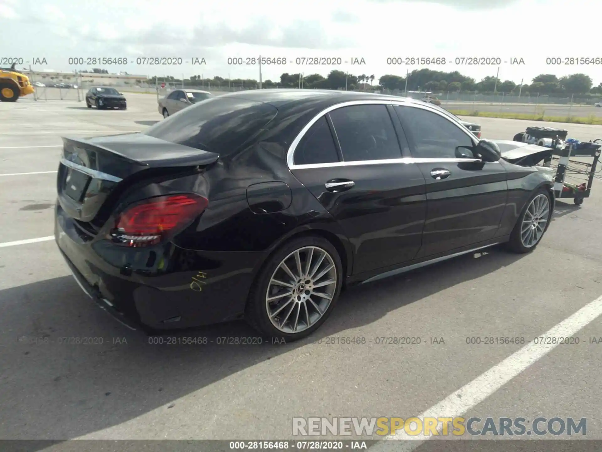 4 Photograph of a damaged car W1KWF8DB6LR574983 MERCEDES-BENZ C-CLASS 2020