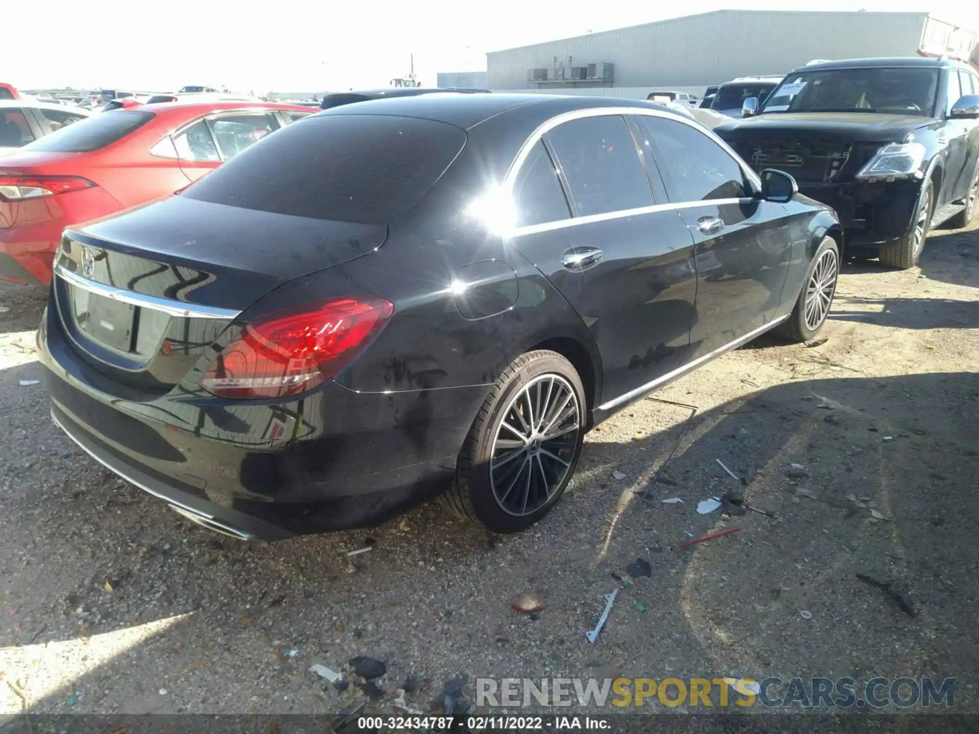 4 Photograph of a damaged car W1KWF8DB6LR599799 MERCEDES-BENZ C-CLASS 2020