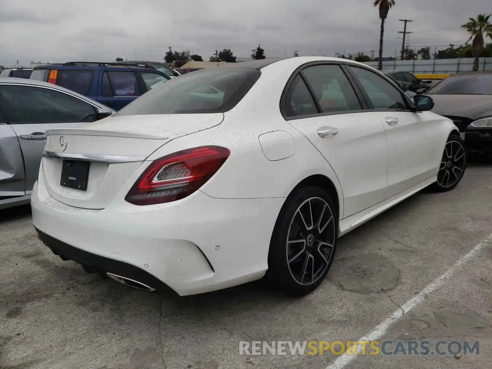 4 Photograph of a damaged car W1KWF8DB7LR578640 MERCEDES-BENZ C CLASS 2020