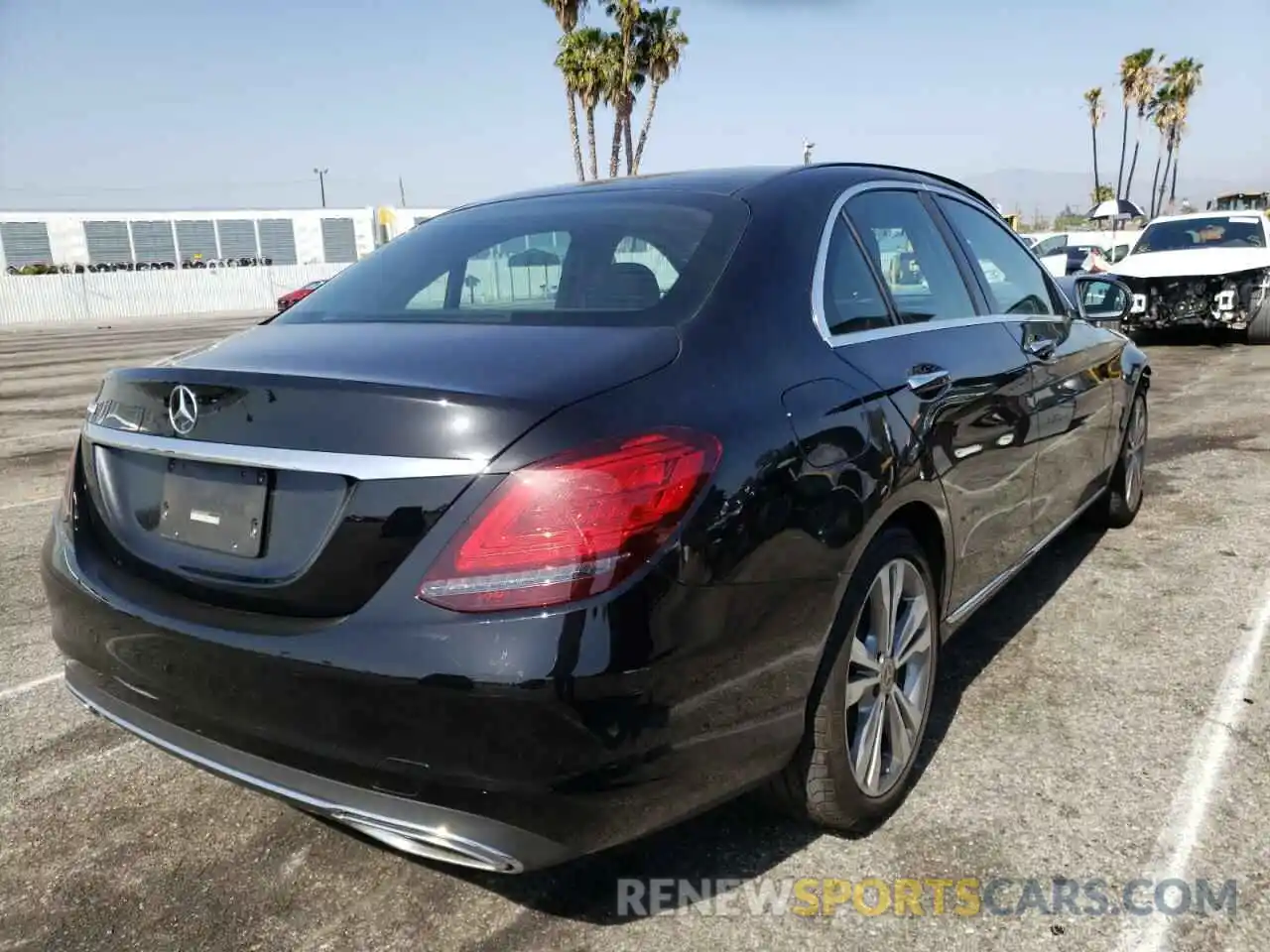 4 Photograph of a damaged car W1KWF8DB7LR596927 MERCEDES-BENZ C-CLASS 2020