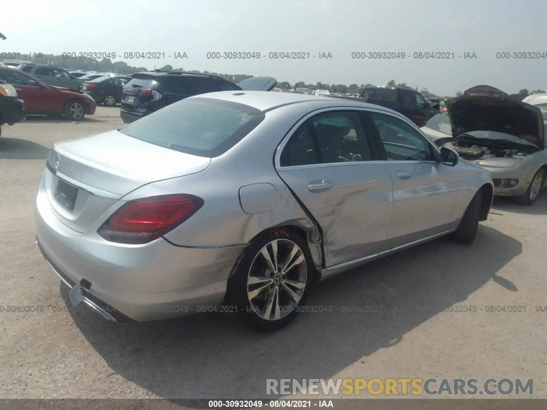 4 Photograph of a damaged car W1KWF8DB8LR583507 MERCEDES-BENZ C-CLASS 2020