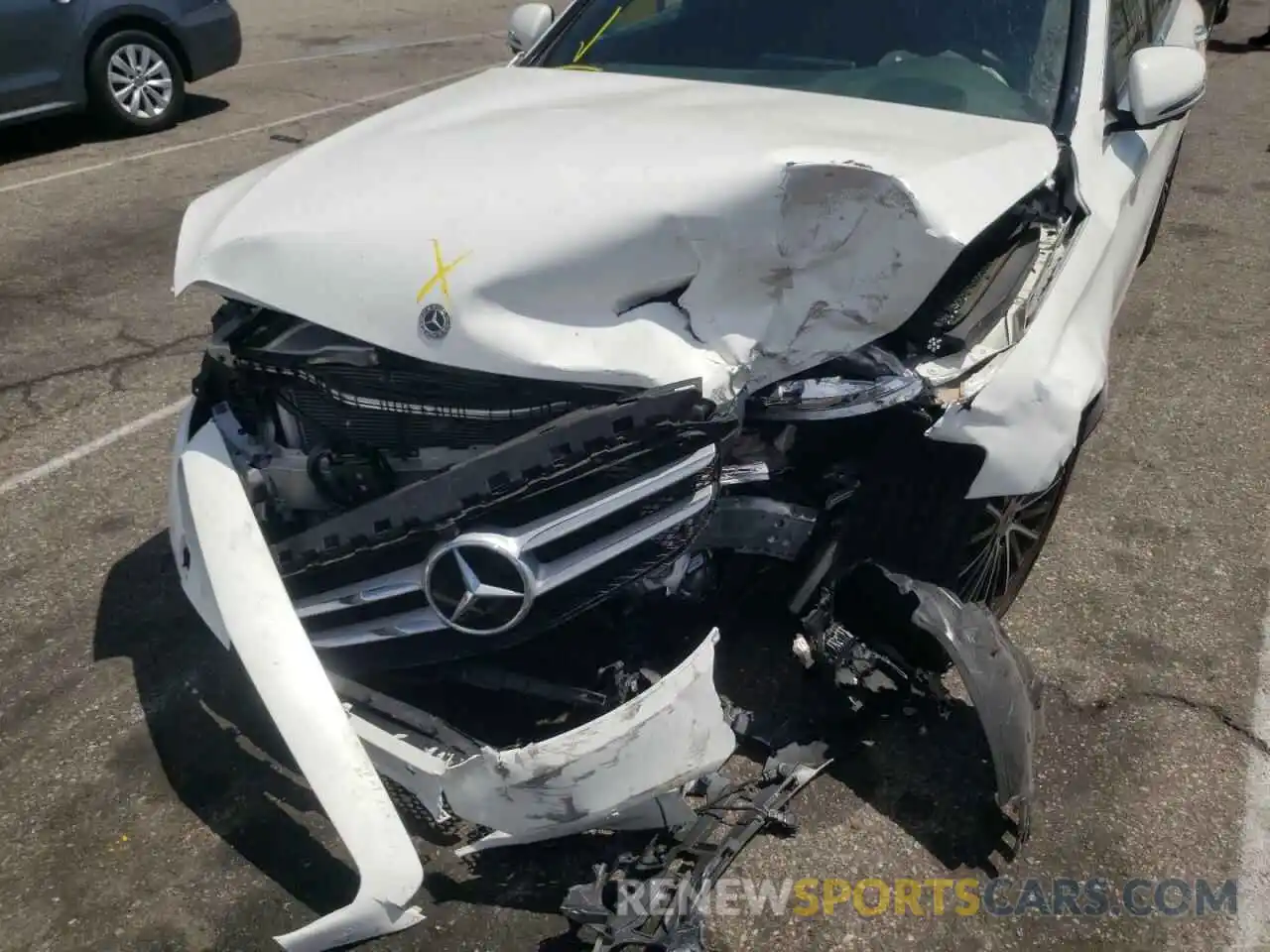 9 Photograph of a damaged car W1KWF8DB8LR600757 MERCEDES-BENZ C-CLASS 2020