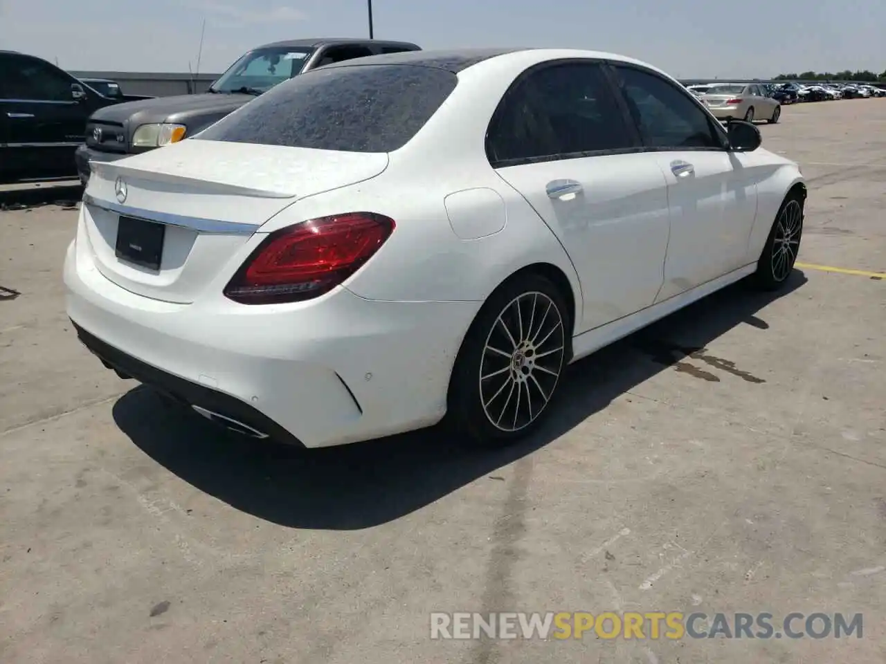 4 Photograph of a damaged car W1KWF8DB9LR582091 MERCEDES-BENZ C-CLASS 2020