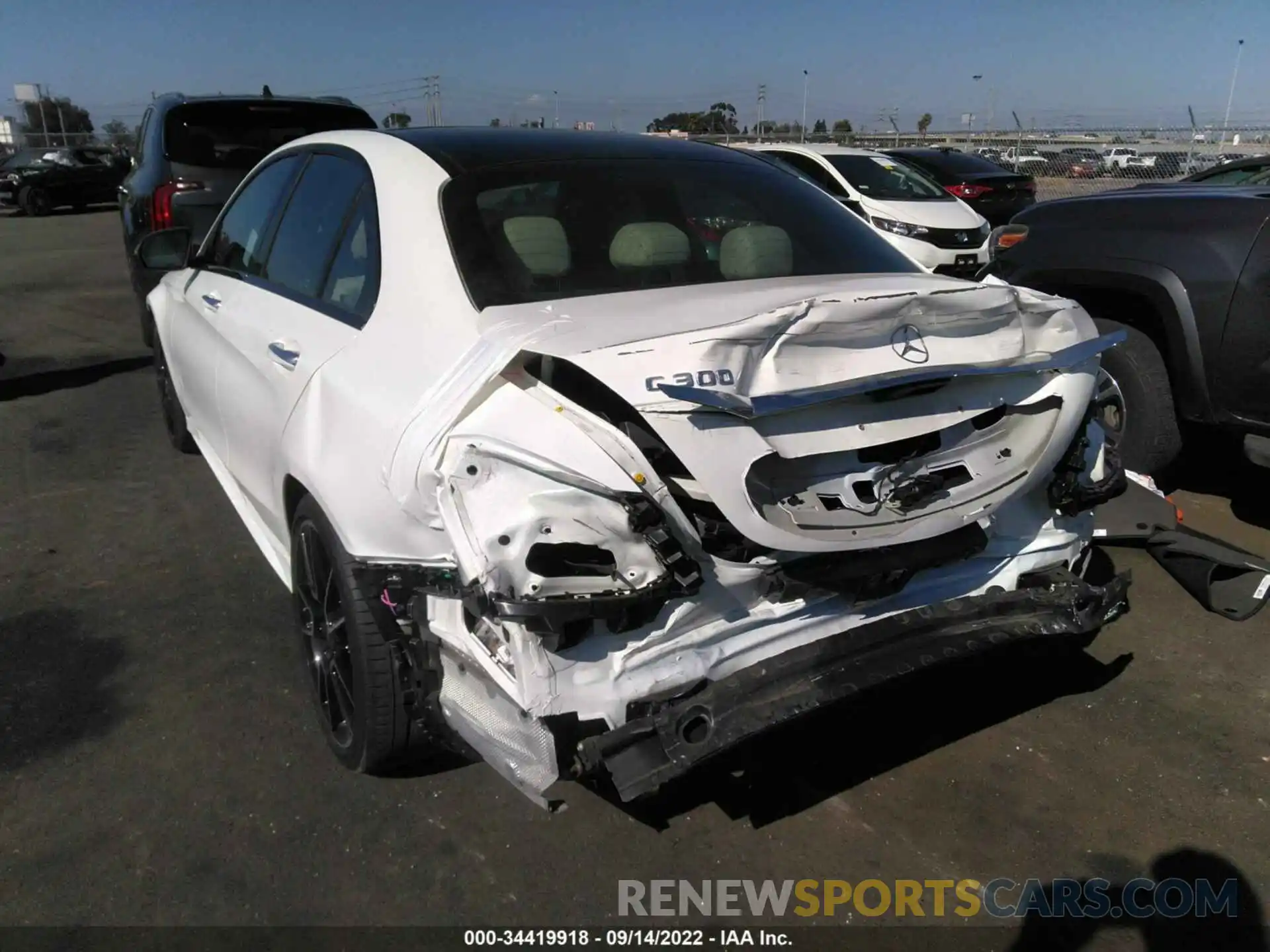 6 Photograph of a damaged car W1KWF8DB9LR600489 MERCEDES-BENZ C-CLASS 2020