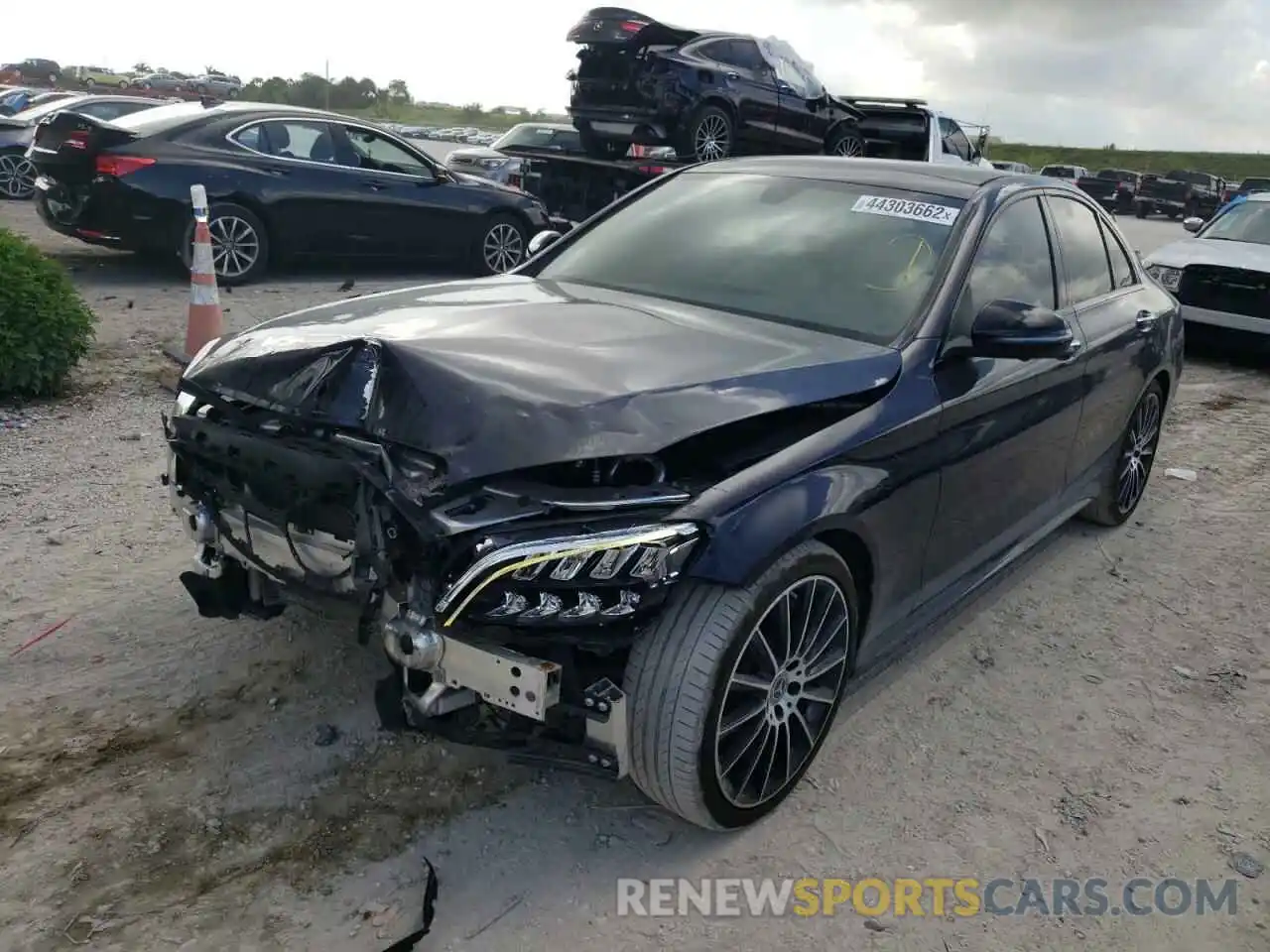 2 Photograph of a damaged car W1KWF8DBXLR584786 MERCEDES-BENZ C-CLASS 2020