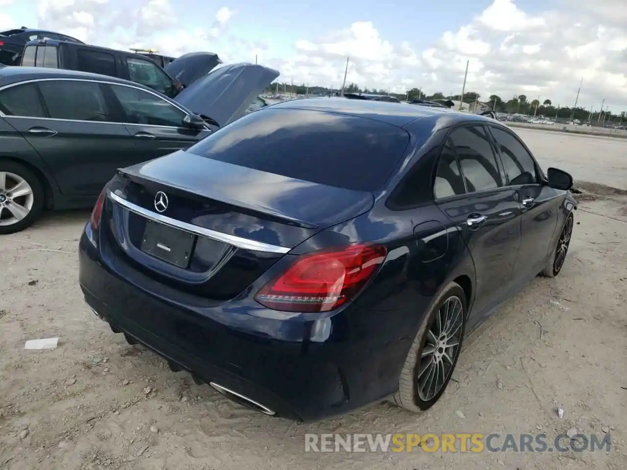 4 Photograph of a damaged car W1KWF8DBXLR584786 MERCEDES-BENZ C-CLASS 2020