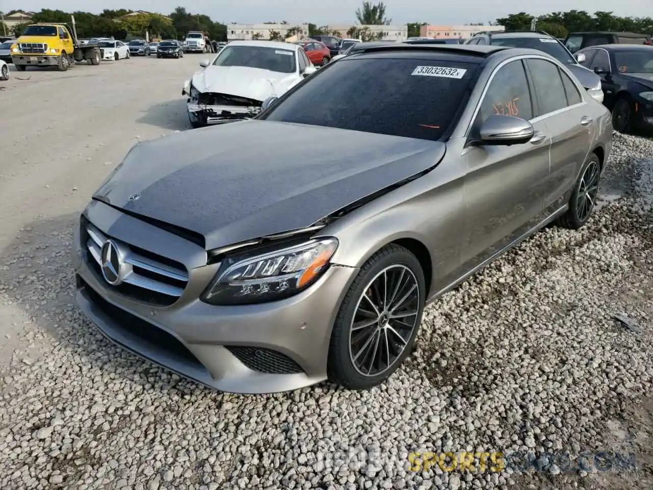 2 Photograph of a damaged car W1KWF8DBXLR598803 MERCEDES-BENZ C-CLASS 2020