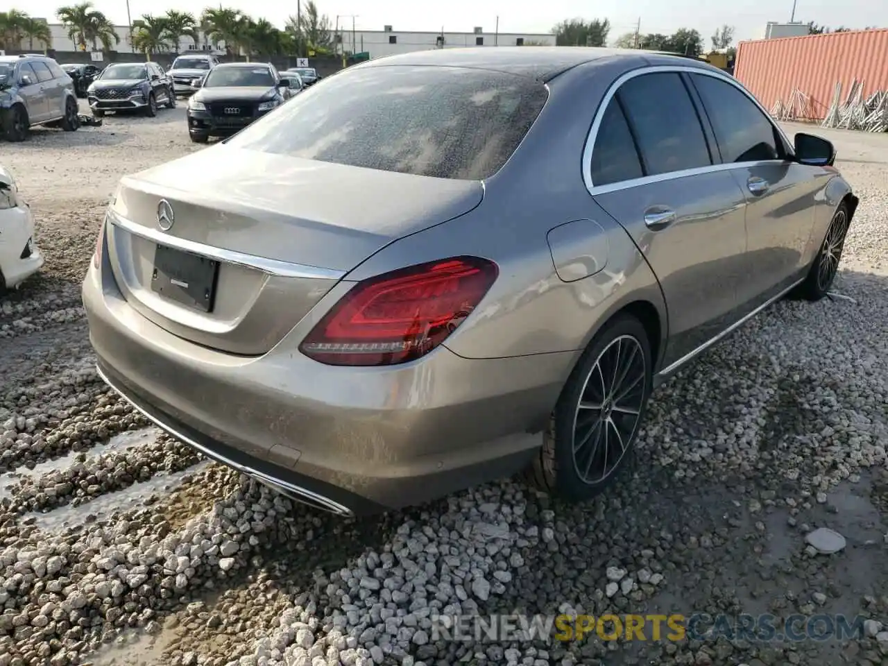 4 Photograph of a damaged car W1KWF8DBXLR598803 MERCEDES-BENZ C-CLASS 2020