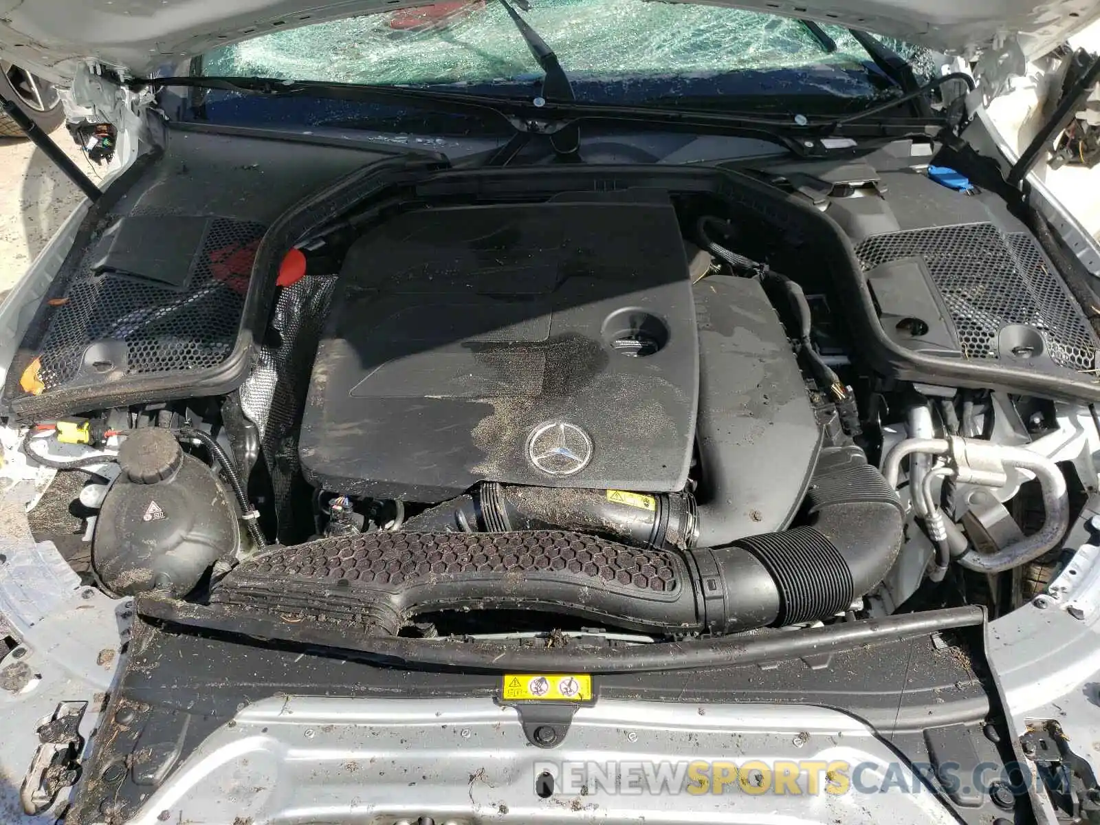 7 Фотография поврежденного автомобиля W1KWF8DBXLR599711 MERCEDES-BENZ C CLASS 2020