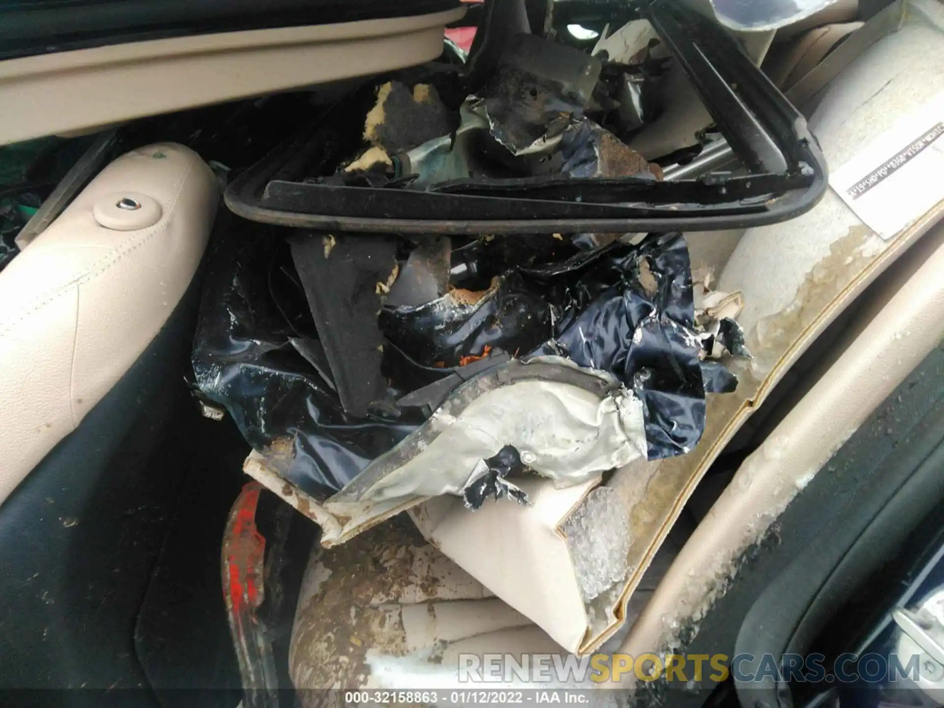 8 Photograph of a damaged car W1KWF8EB0LR576212 MERCEDES-BENZ C-CLASS 2020