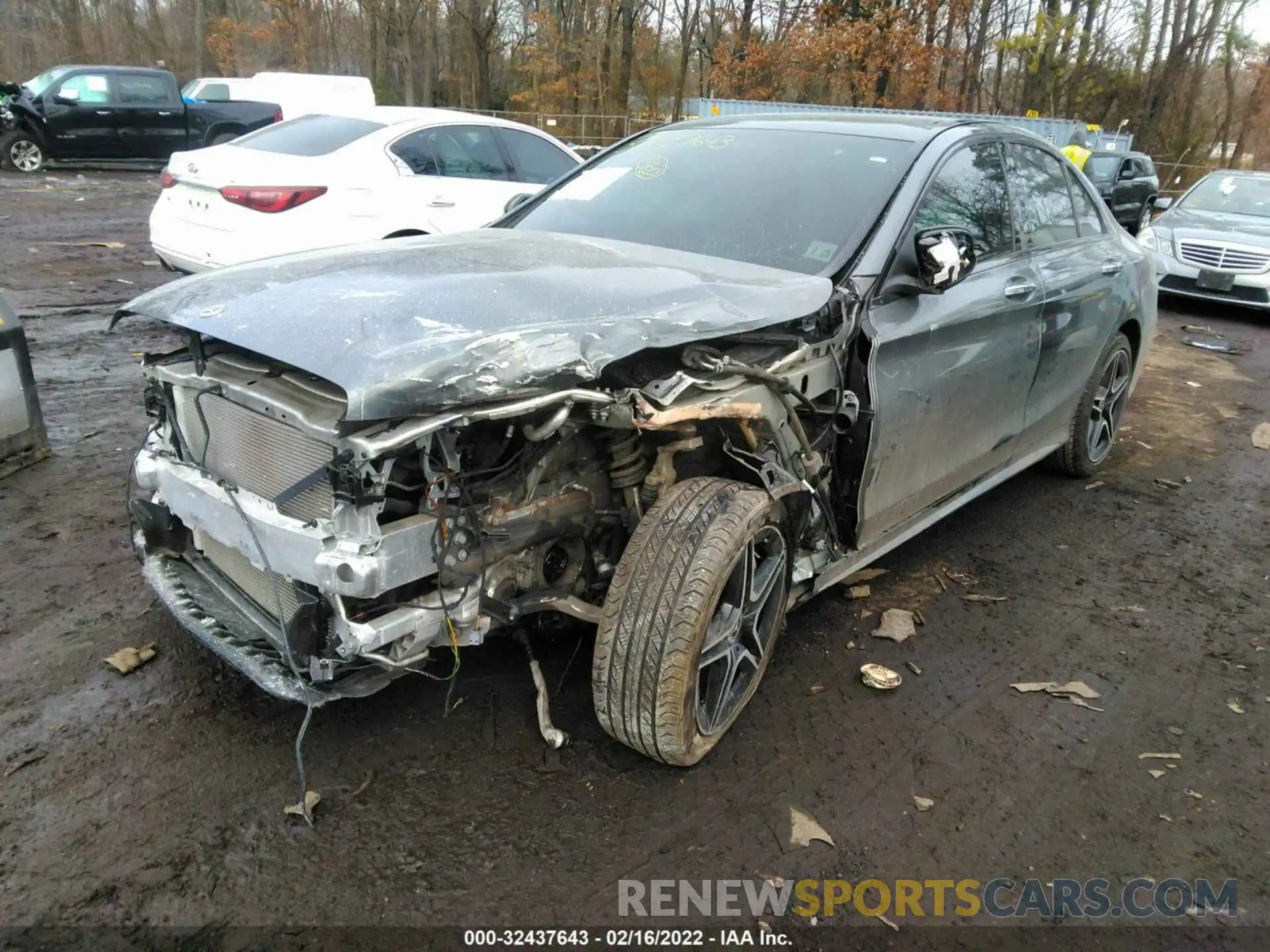 2 Photograph of a damaged car W1KWF8EB1LR596226 MERCEDES-BENZ C-CLASS 2020