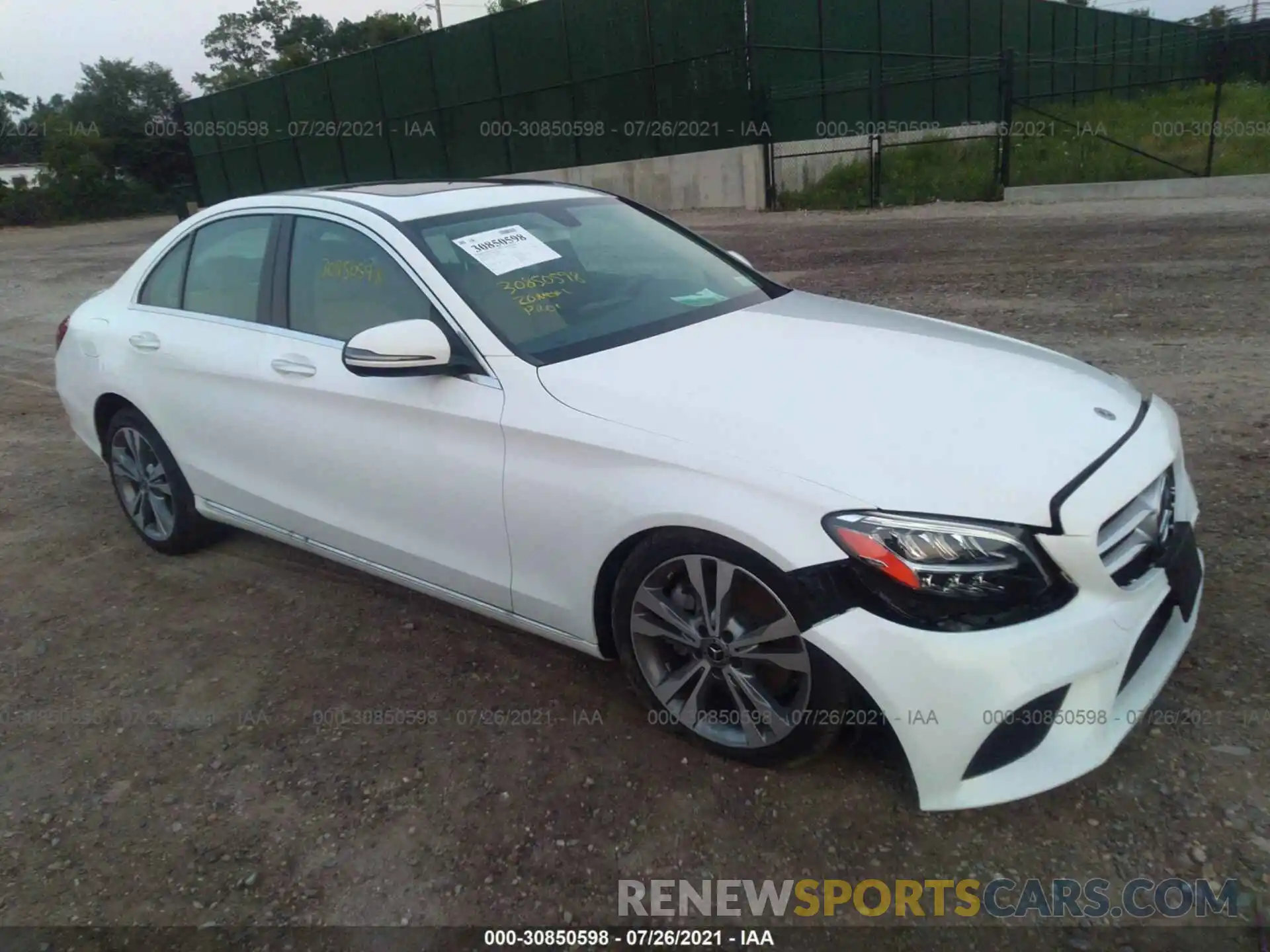 1 Photograph of a damaged car W1KWF8EB4LR565603 MERCEDES-BENZ C-CLASS 2020