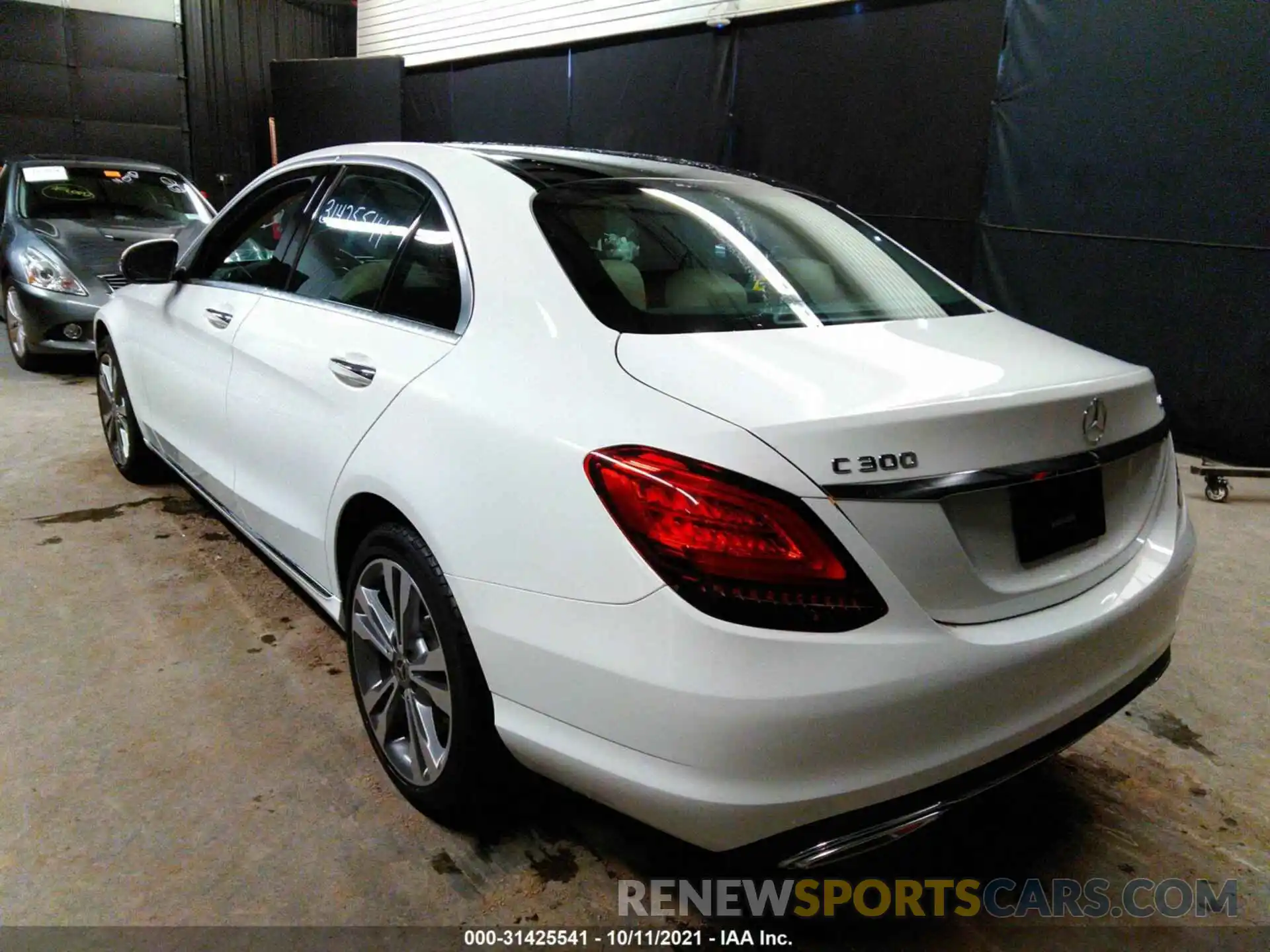 3 Photograph of a damaged car W1KWF8EB4LR592641 MERCEDES-BENZ C-CLASS 2020