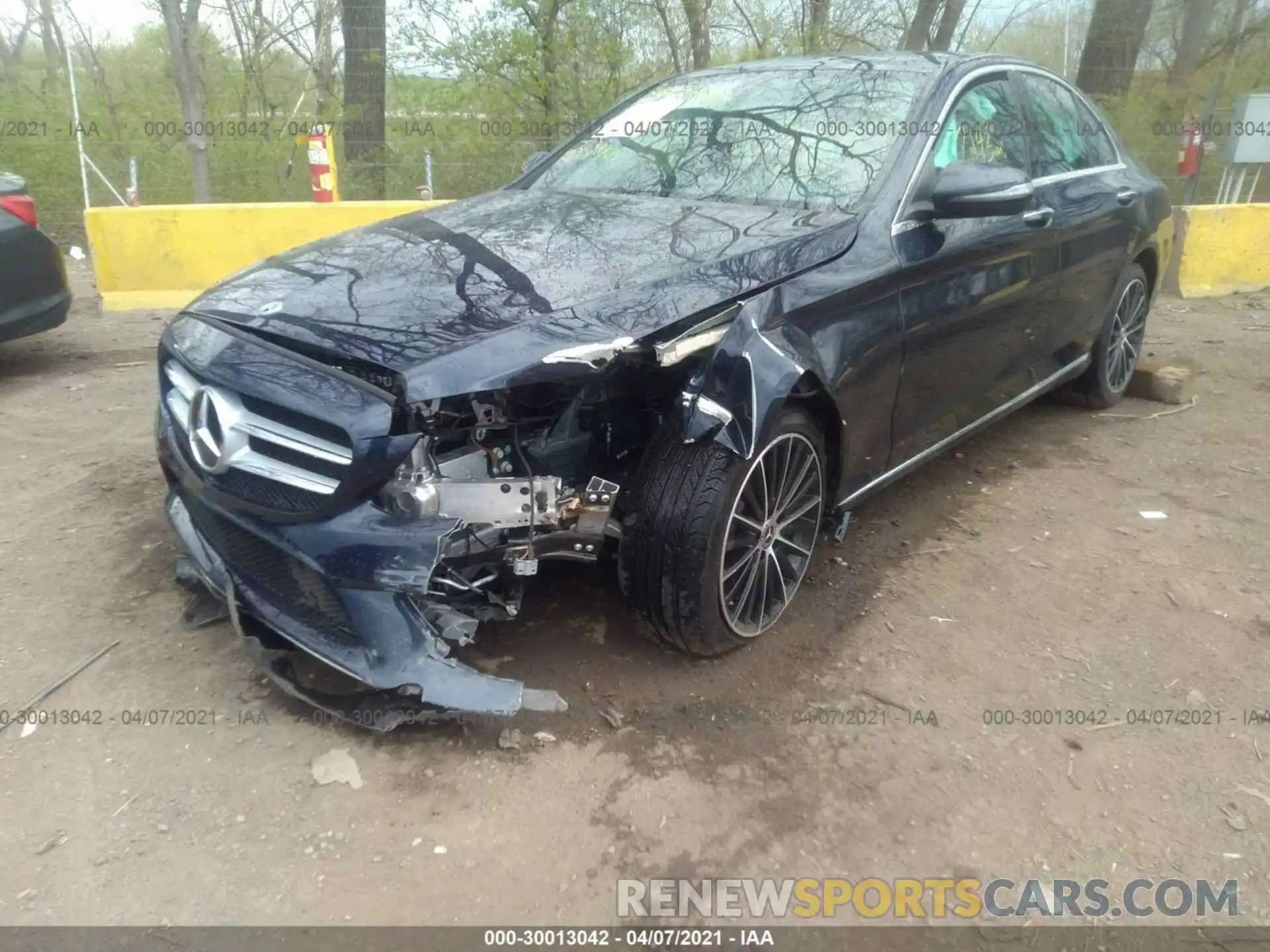6 Photograph of a damaged car W1KWF8EB5LR565481 MERCEDES-BENZ C-CLASS 2020