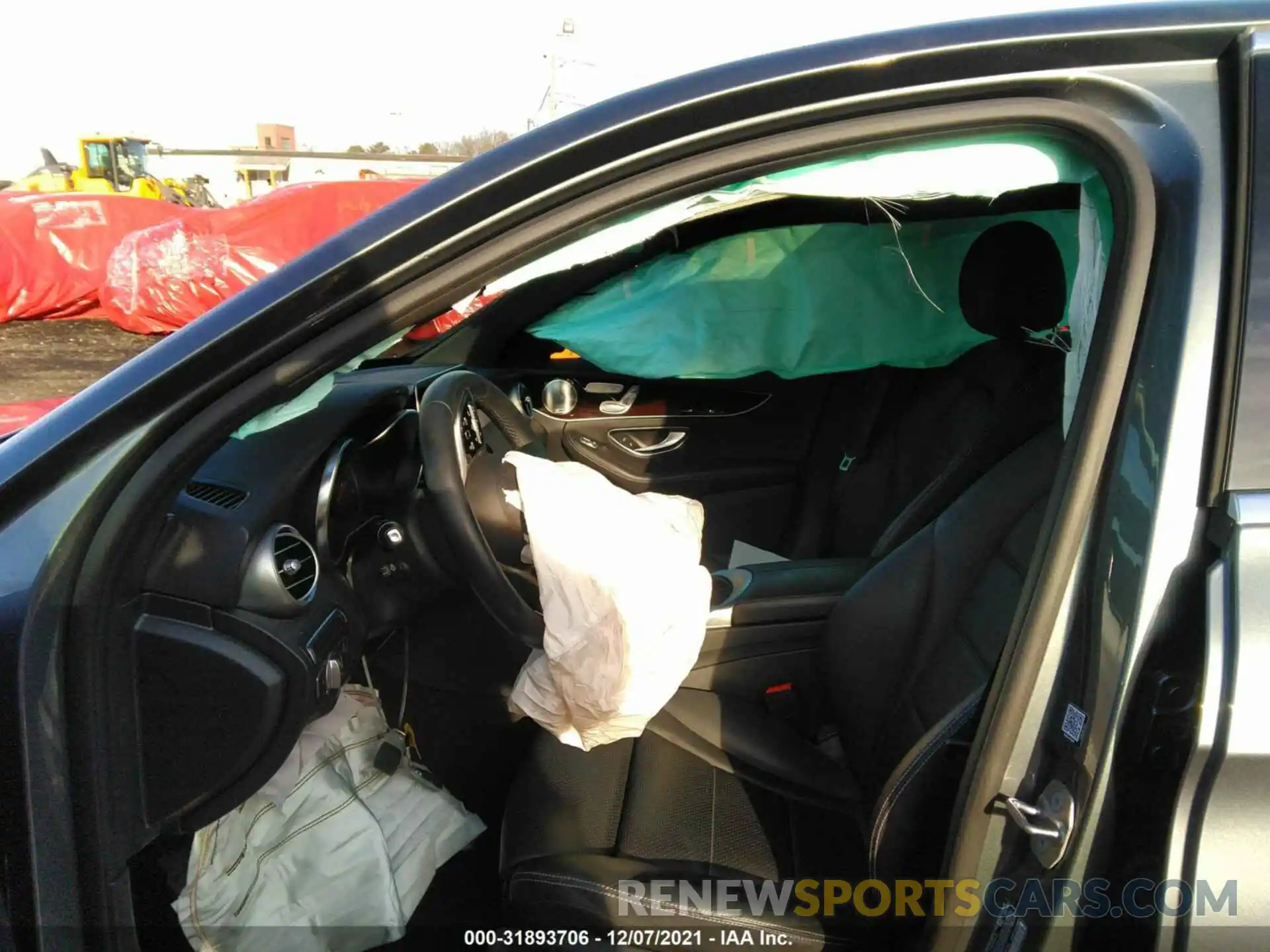 5 Photograph of a damaged car W1KWF8EB7LR580855 MERCEDES-BENZ C-CLASS 2020