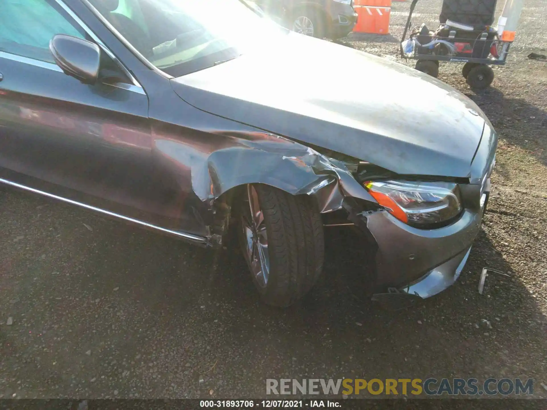 6 Photograph of a damaged car W1KWF8EB7LR580855 MERCEDES-BENZ C-CLASS 2020