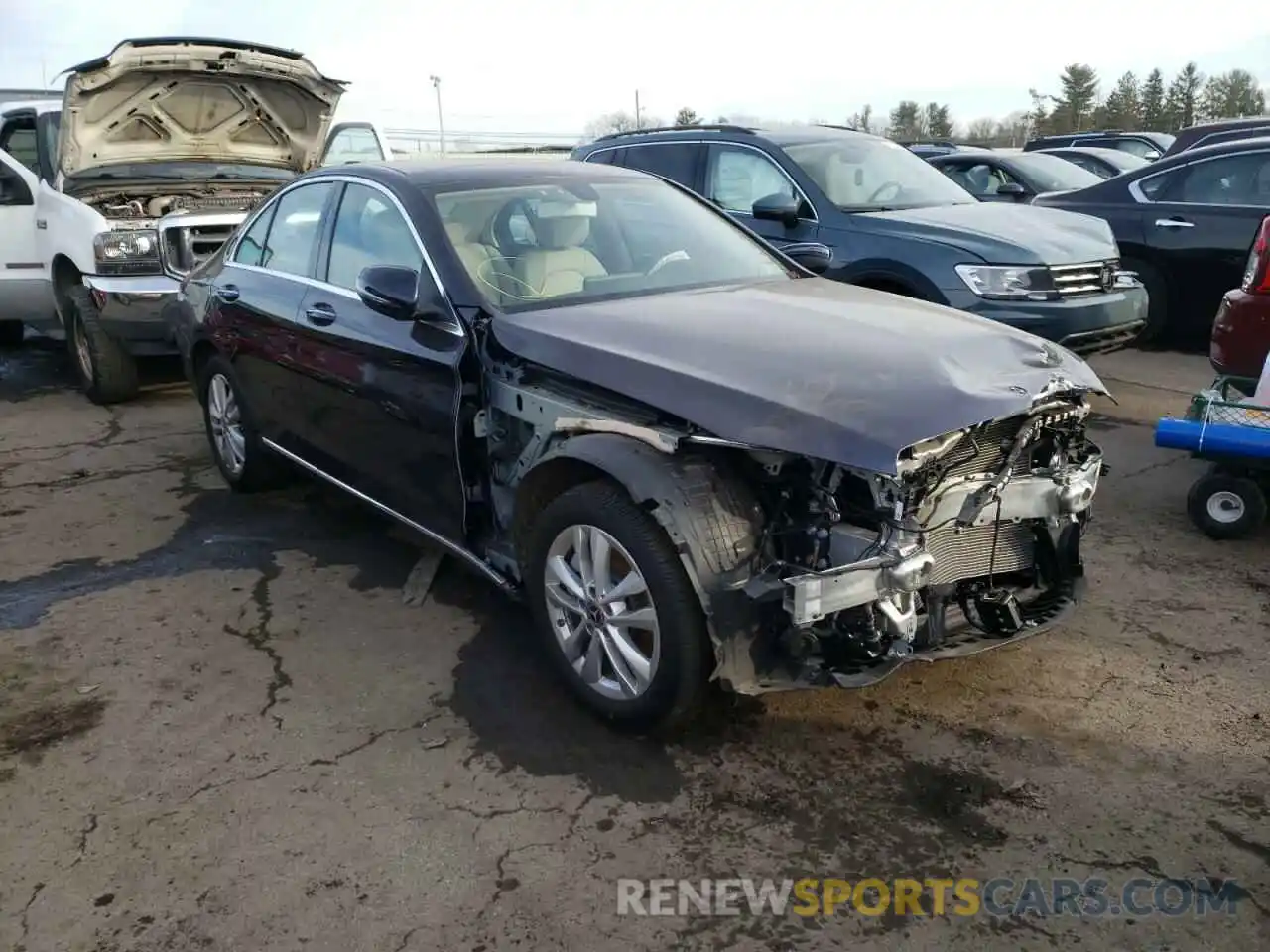 1 Photograph of a damaged car W1KWF8EB8LR571324 MERCEDES-BENZ C-CLASS 2020