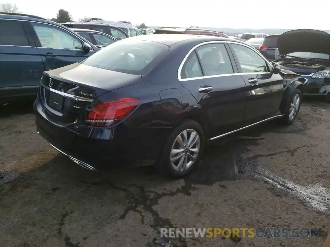 4 Photograph of a damaged car W1KWF8EB8LR571324 MERCEDES-BENZ C-CLASS 2020