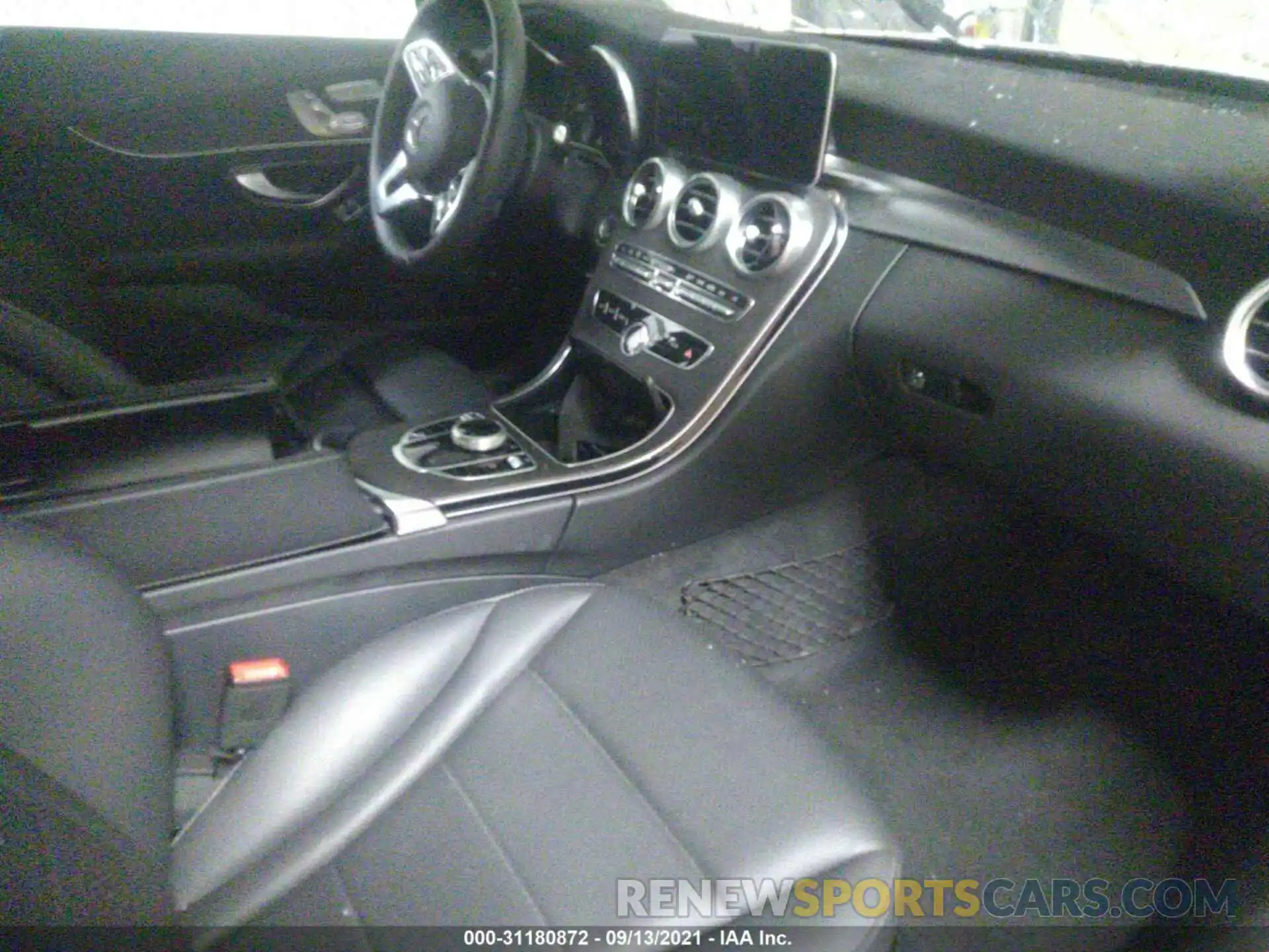 5 Photograph of a damaged car W1KWF8EB8LR578743 MERCEDES-BENZ C-CLASS 2020