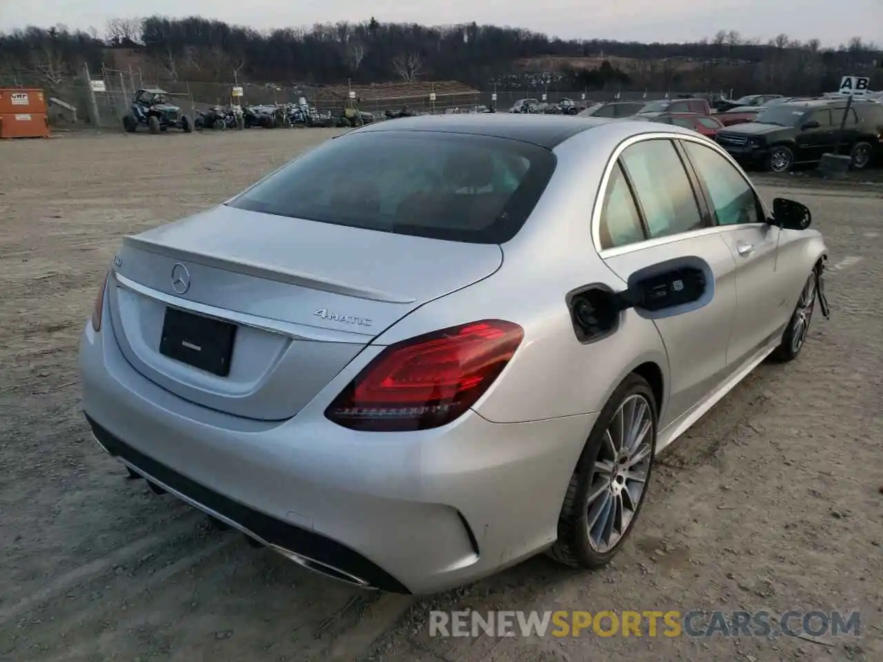 4 Photograph of a damaged car W1KWF8EB9LR595003 MERCEDES-BENZ C-CLASS 2020