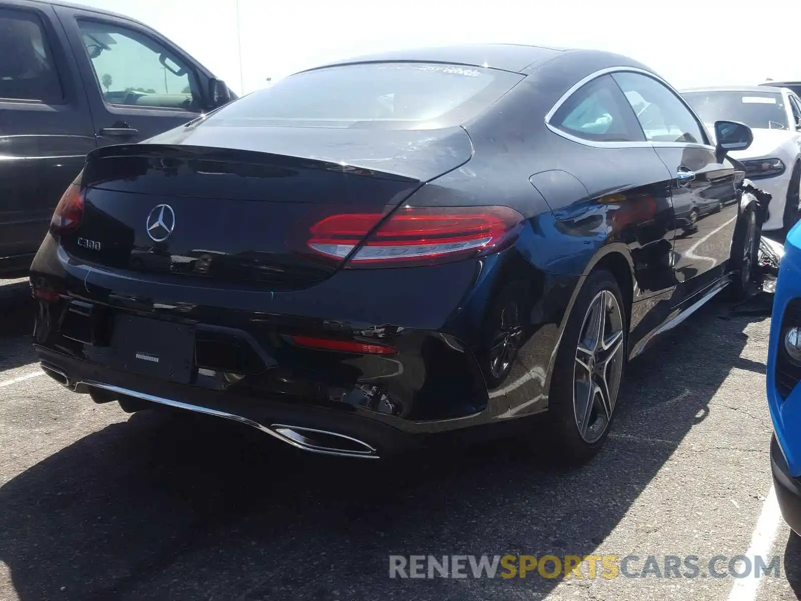 4 Photograph of a damaged car W1KWJ8DB0LF988311 MERCEDES-BENZ C CLASS 2020