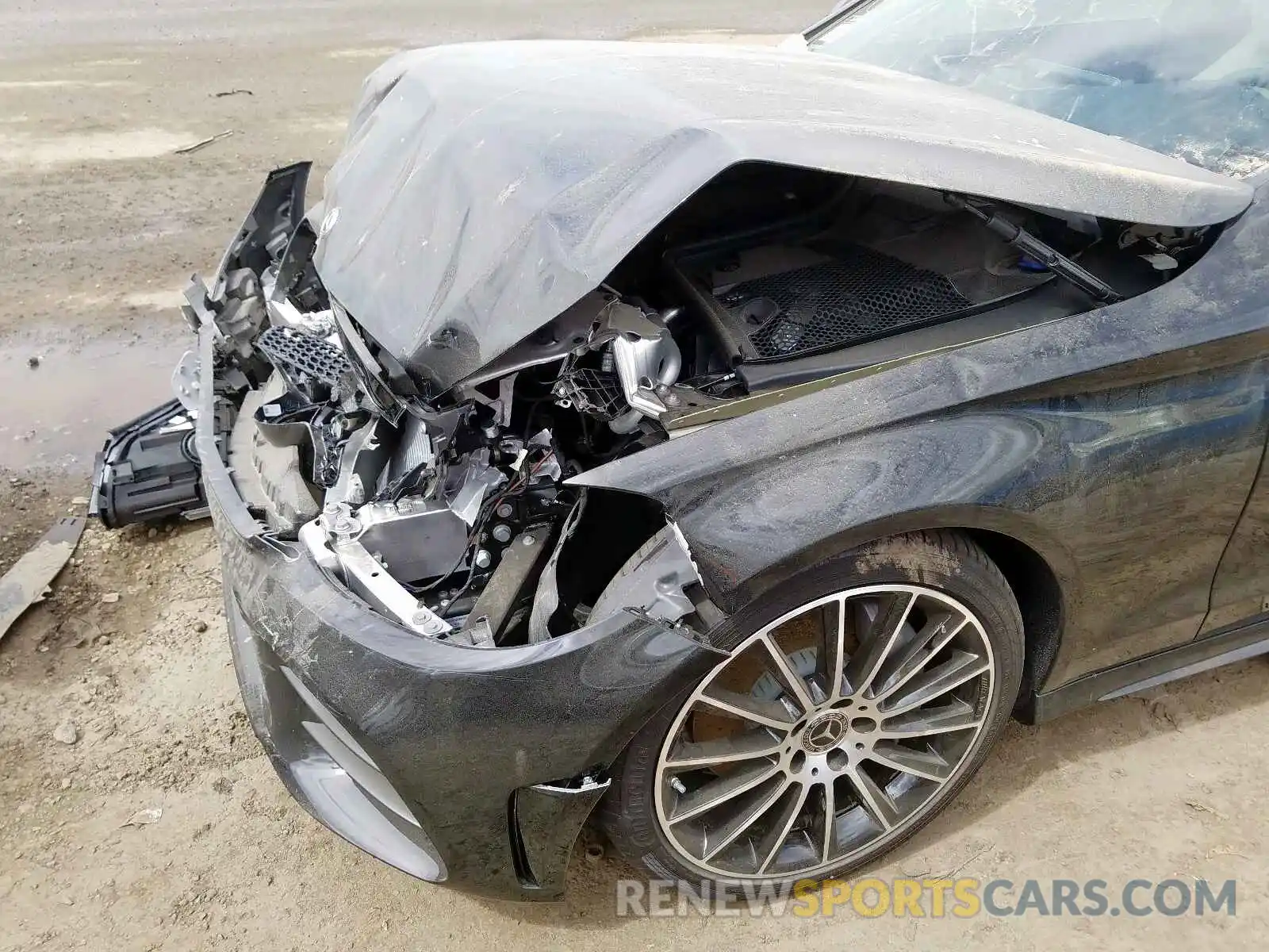 9 Photograph of a damaged car W1KWJ8DB5LF989311 MERCEDES-BENZ C CLASS 2020