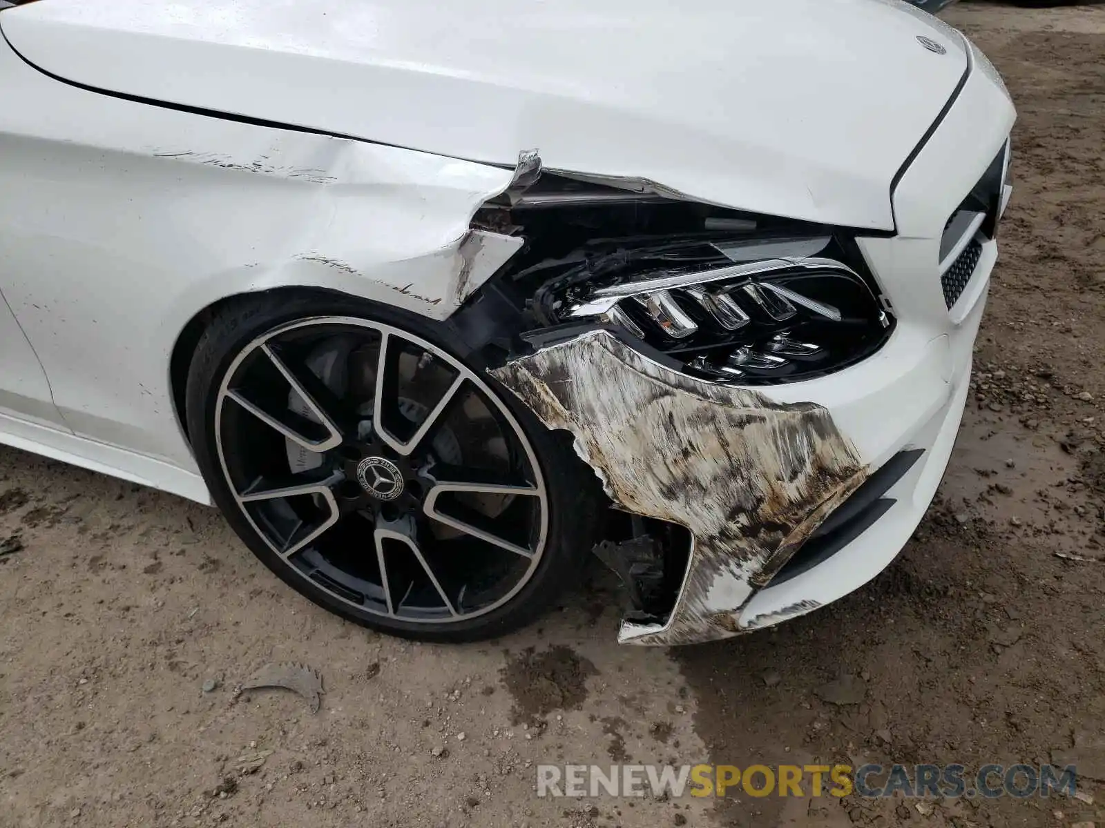 9 Photograph of a damaged car W1KWJ8DB7LF996289 MERCEDES-BENZ C CLASS 2020