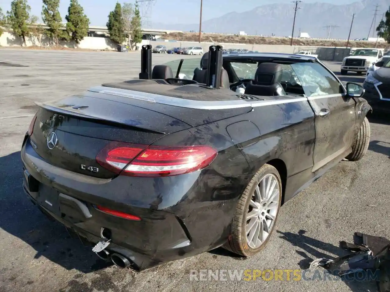 4 Photograph of a damaged car W1KWK6EB9LG015261 MERCEDES-BENZ C-CLASS 2020