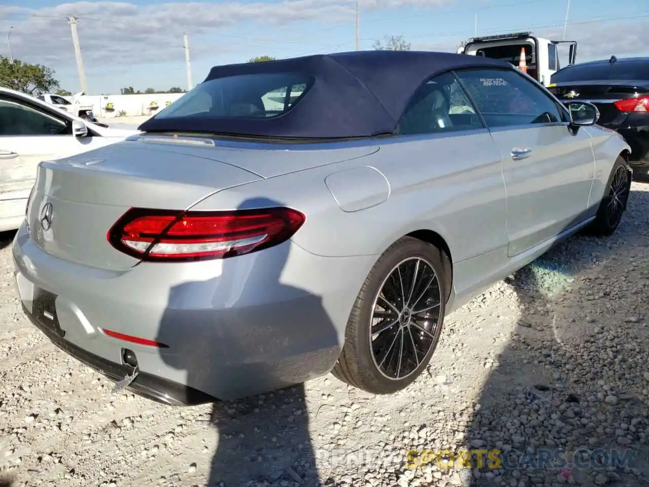 4 Photograph of a damaged car W1KWK8DB0LF989133 MERCEDES-BENZ C-CLASS 2020