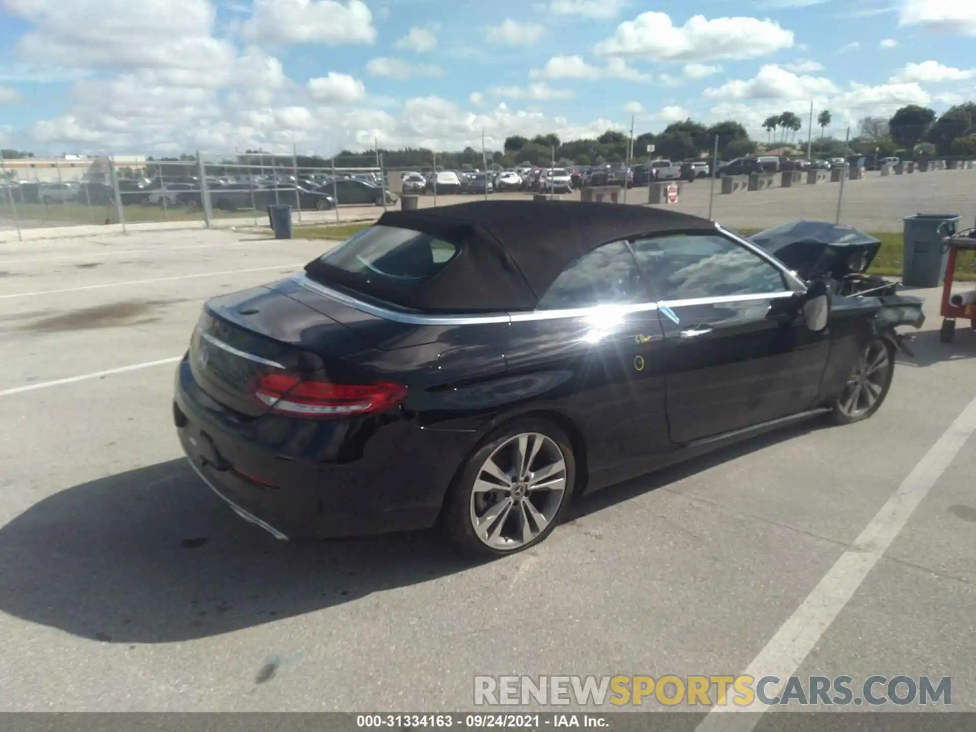 4 Photograph of a damaged car W1KWK8DB3LF987988 MERCEDES-BENZ C-CLASS 2020