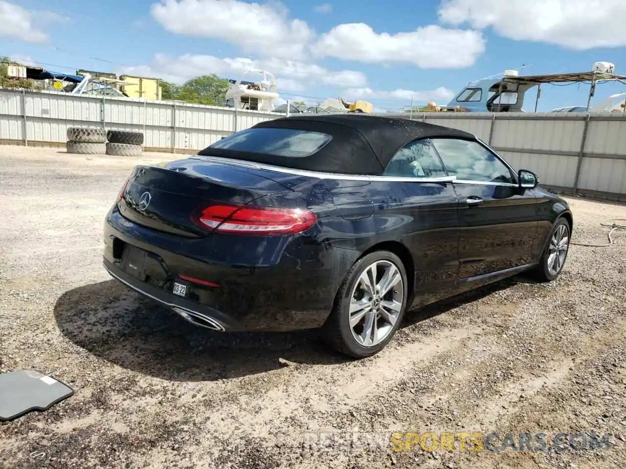 4 Photograph of a damaged car W1KWK8DB5LF985840 MERCEDES-BENZ C-CLASS 2020