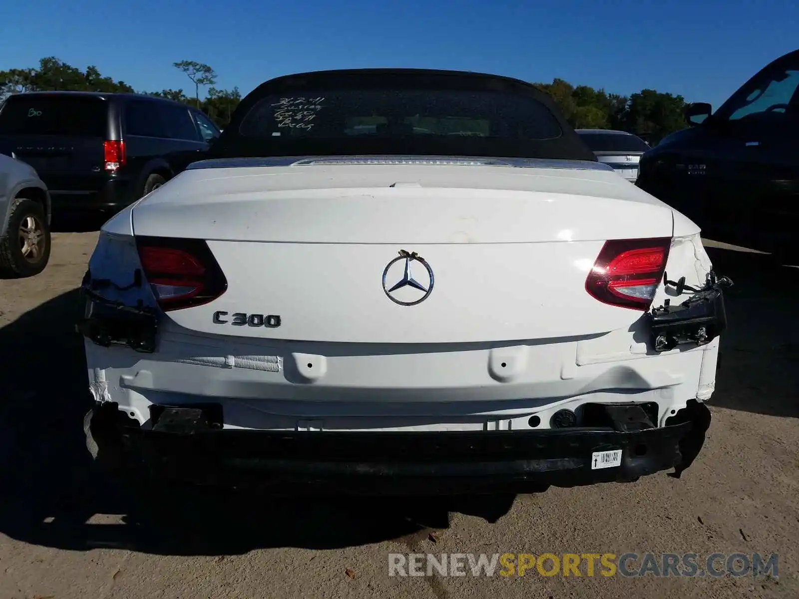 9 Photograph of a damaged car W1KWK8DBXLF989463 MERCEDES-BENZ C CLASS 2020