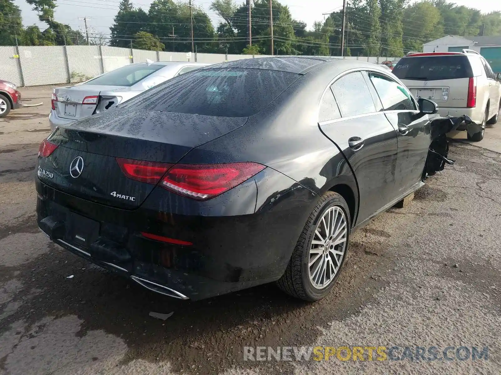 4 Photograph of a damaged car WDD5J4HB0LN077335 MERCEDES-BENZ C CLASS 2020