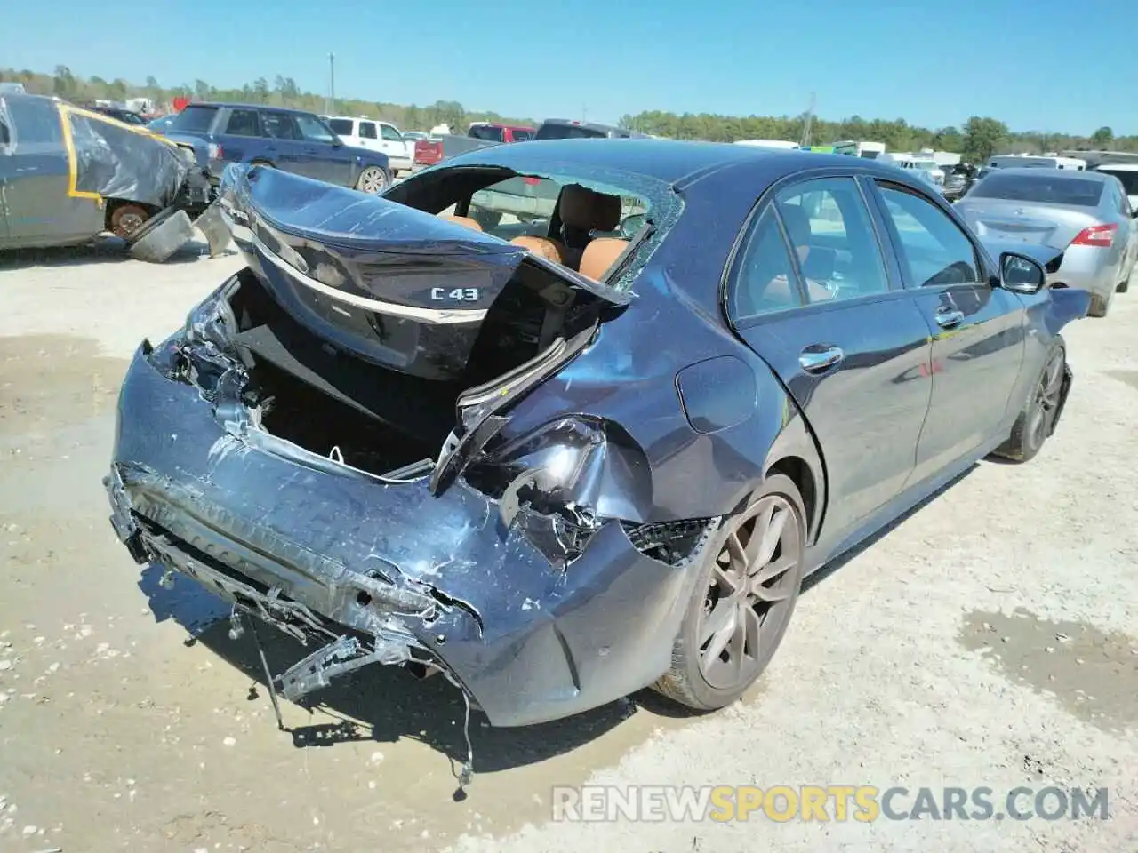 4 Photograph of a damaged car WDDWF6EB2LR563529 MERCEDES-BENZ C-CLASS 2020