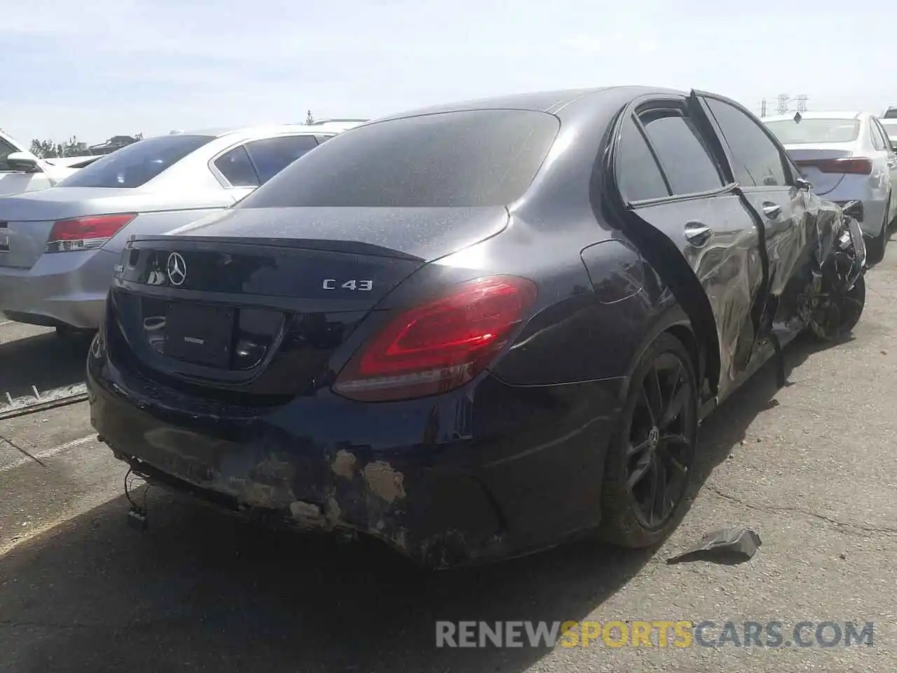 4 Photograph of a damaged car WDDWF6EB5LR556445 MERCEDES-BENZ C-CLASS 2020