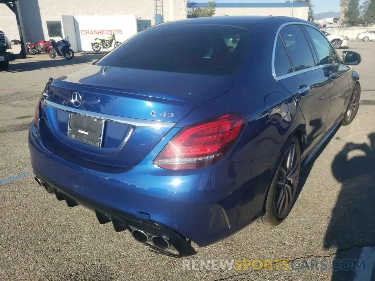 4 Photograph of a damaged car WDDWF6EB7LR556964 MERCEDES-BENZ C-CLASS 2020