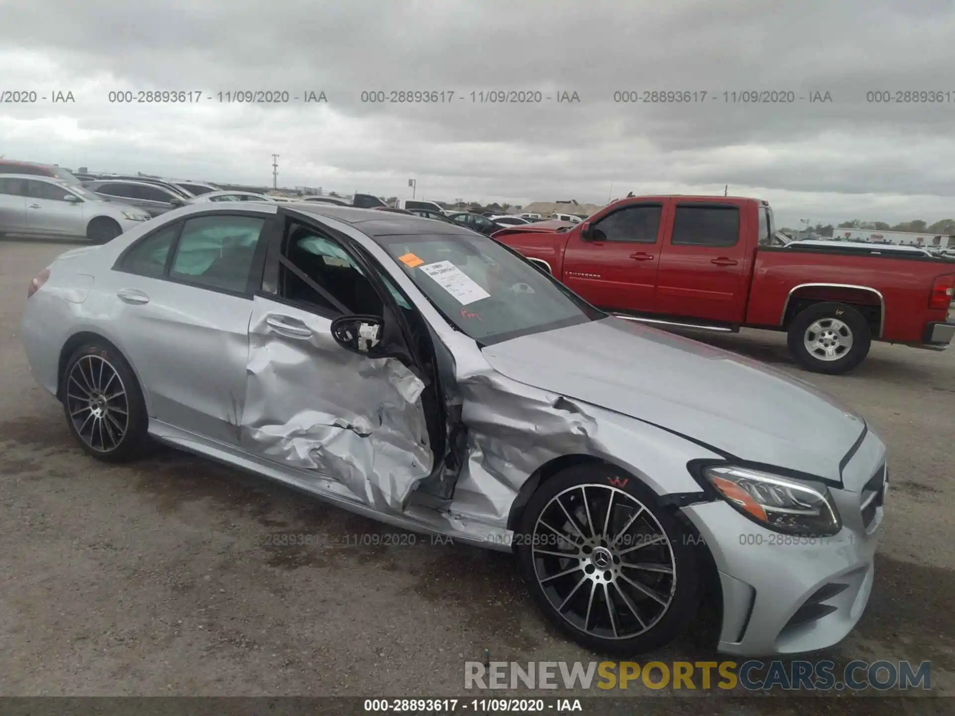 6 Photograph of a damaged car WDDWF8DB0LR527156 MERCEDES-BENZ C-CLASS 2020