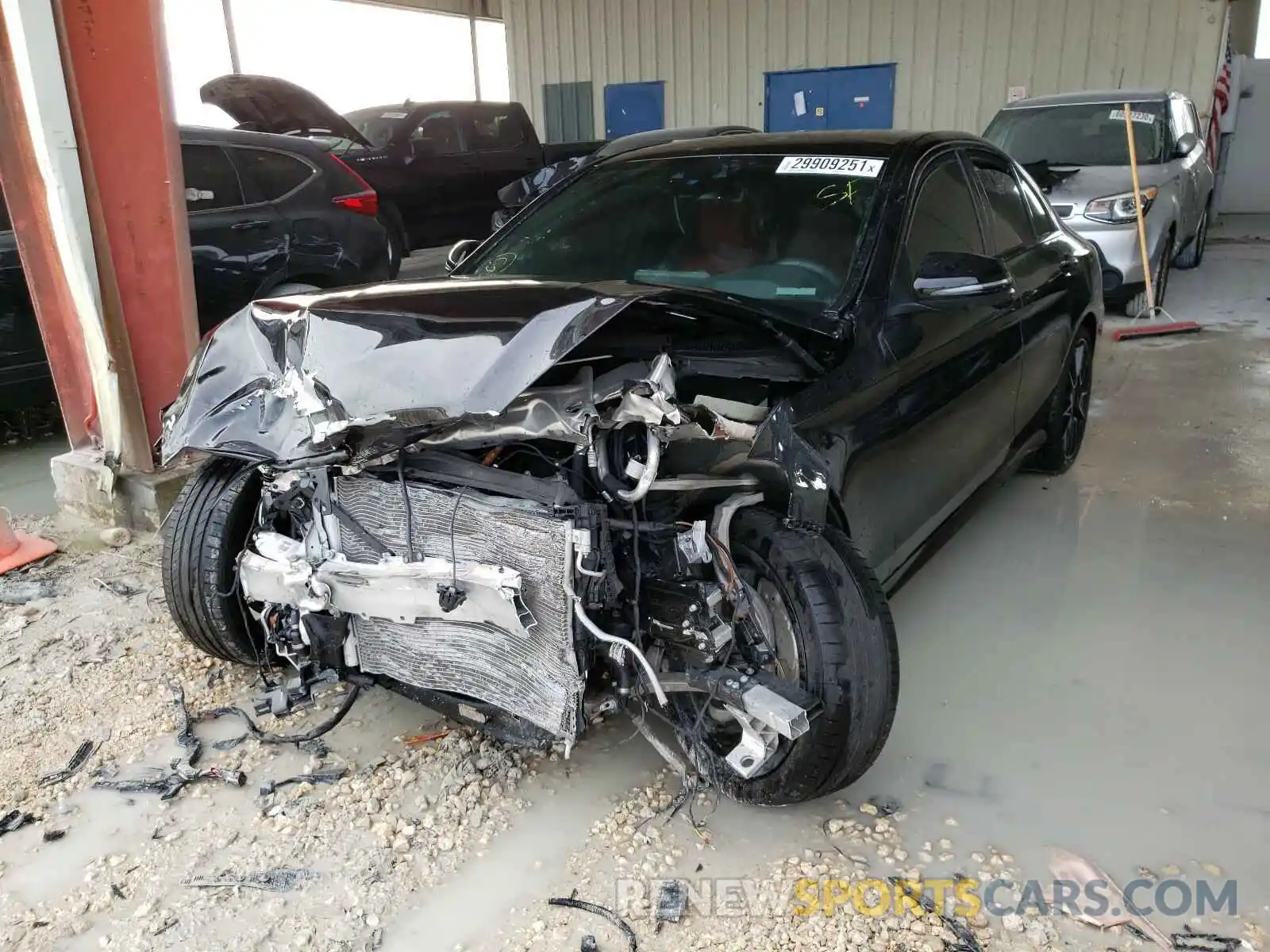 2 Фотография поврежденного автомобиля WDDWF8DB0LR552560 MERCEDES-BENZ C CLASS 2020