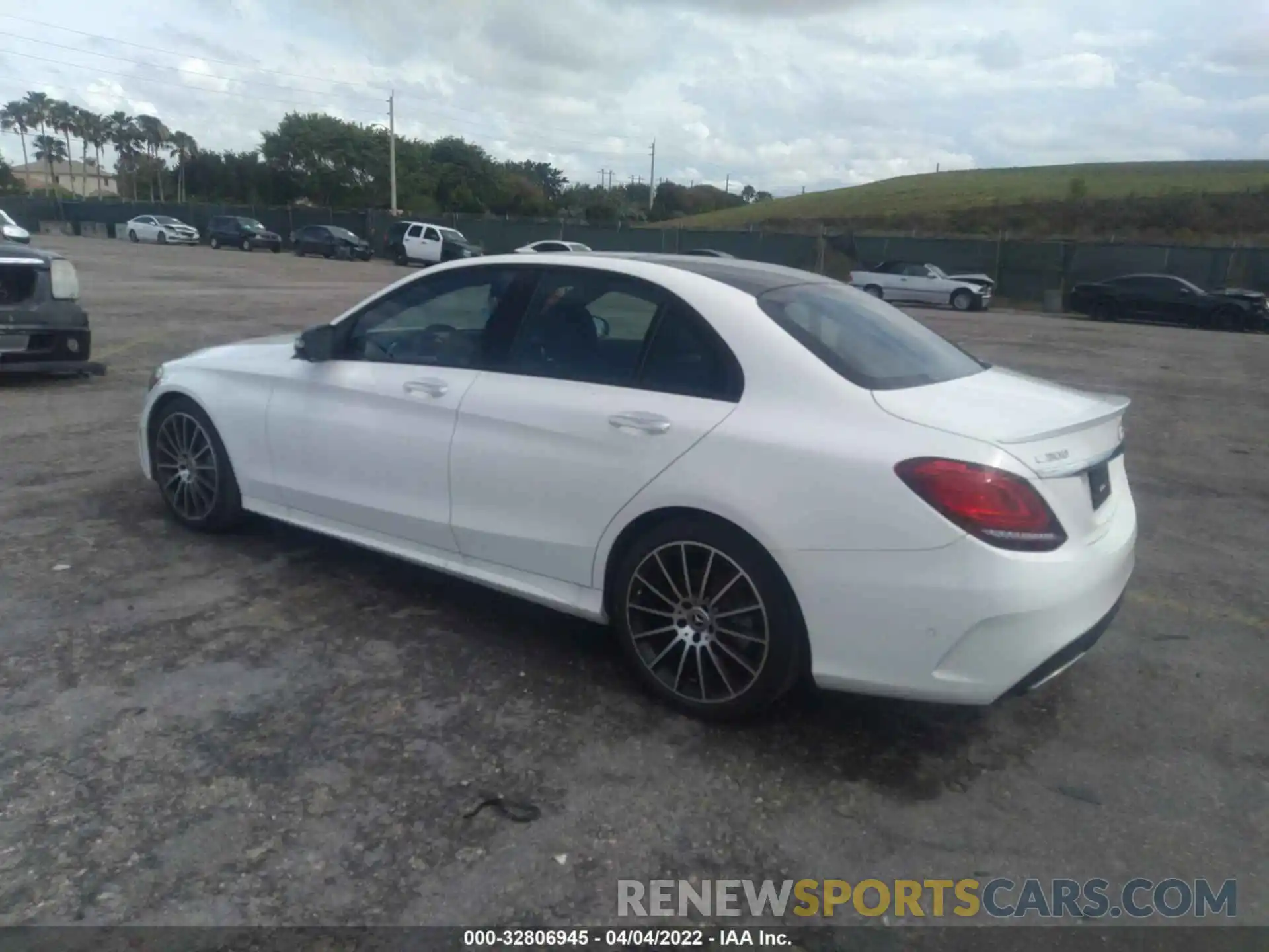 3 Photograph of a damaged car WDDWF8DB0LR562957 MERCEDES-BENZ C-CLASS 2020