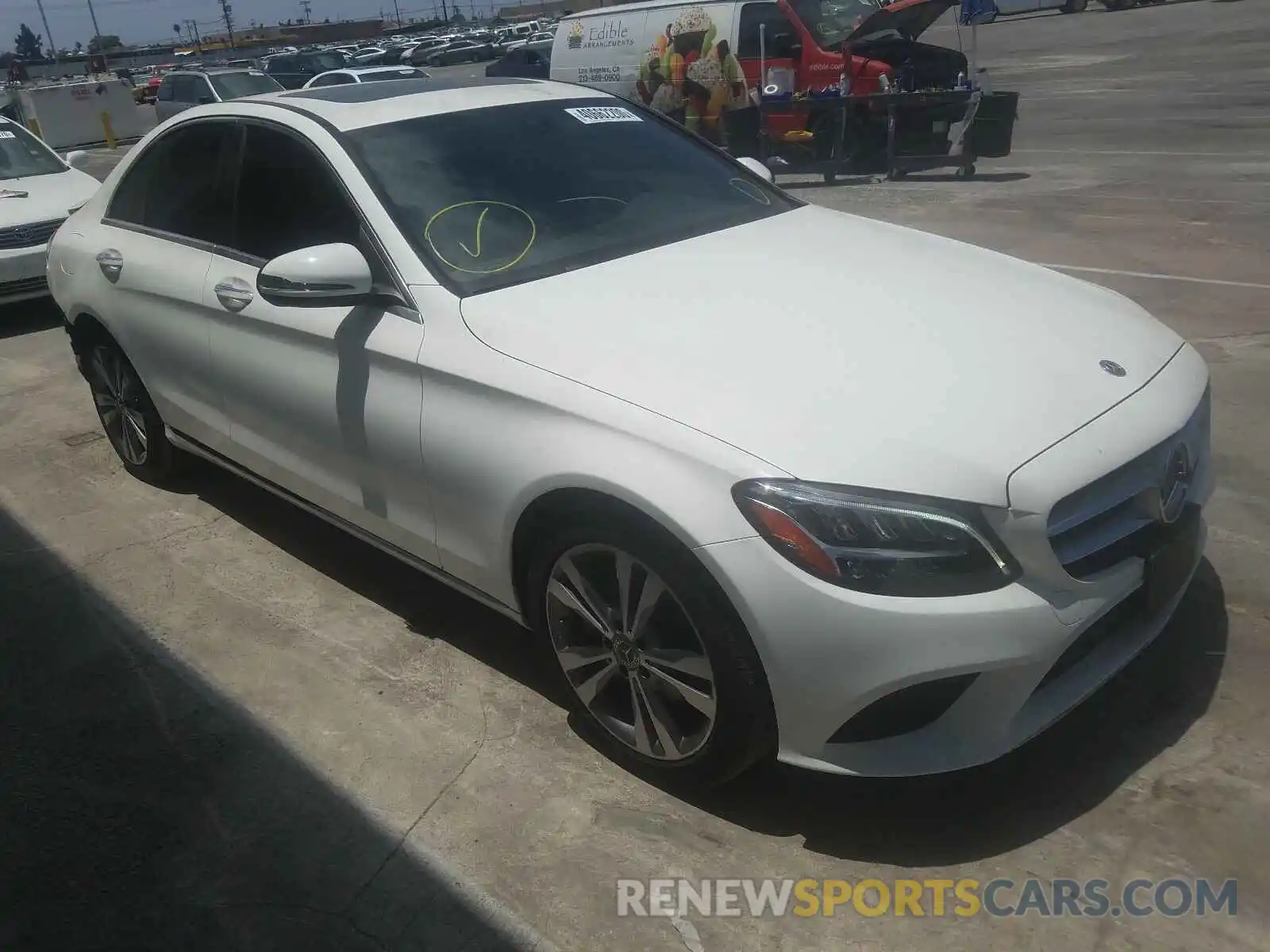 1 Photograph of a damaged car WDDWF8DB1LR553135 MERCEDES-BENZ C CLASS 2020